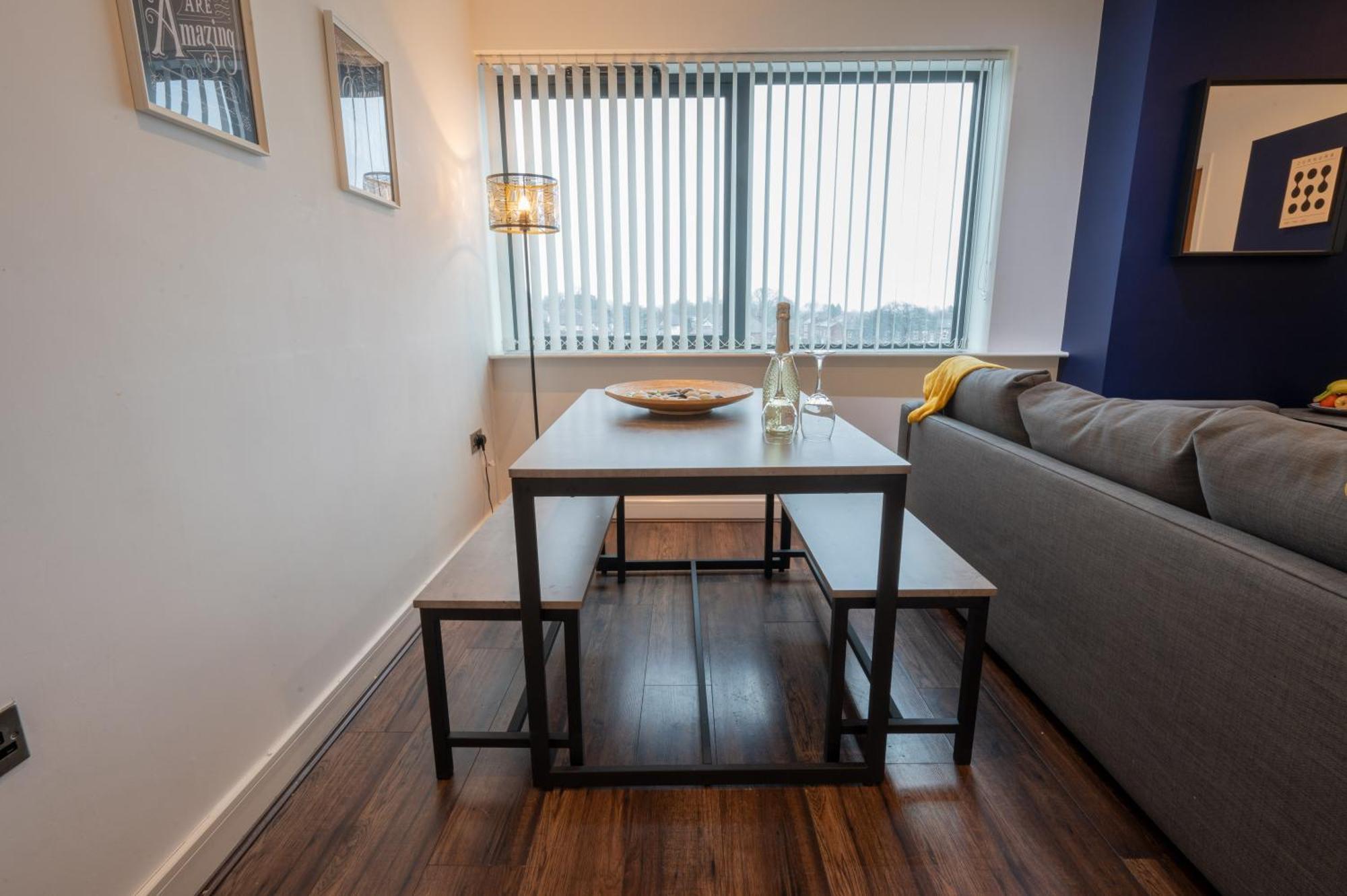 Apartment Modern 2-bed Erdington *