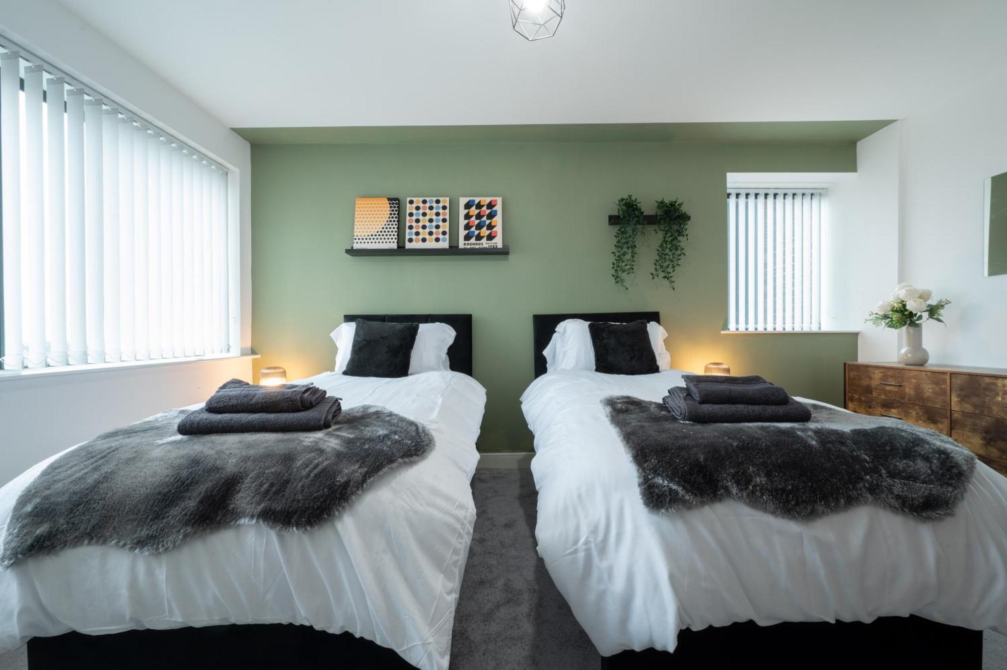 Apartment Modern 2-bed Erdington *