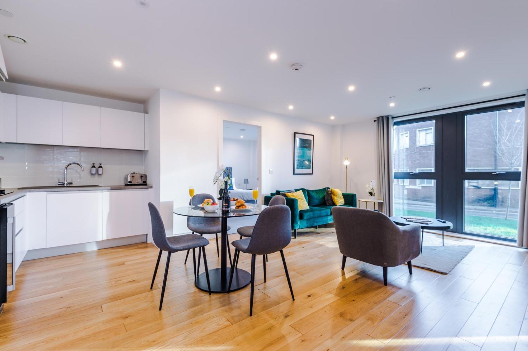 Apartment Remarkable 2-bed In *