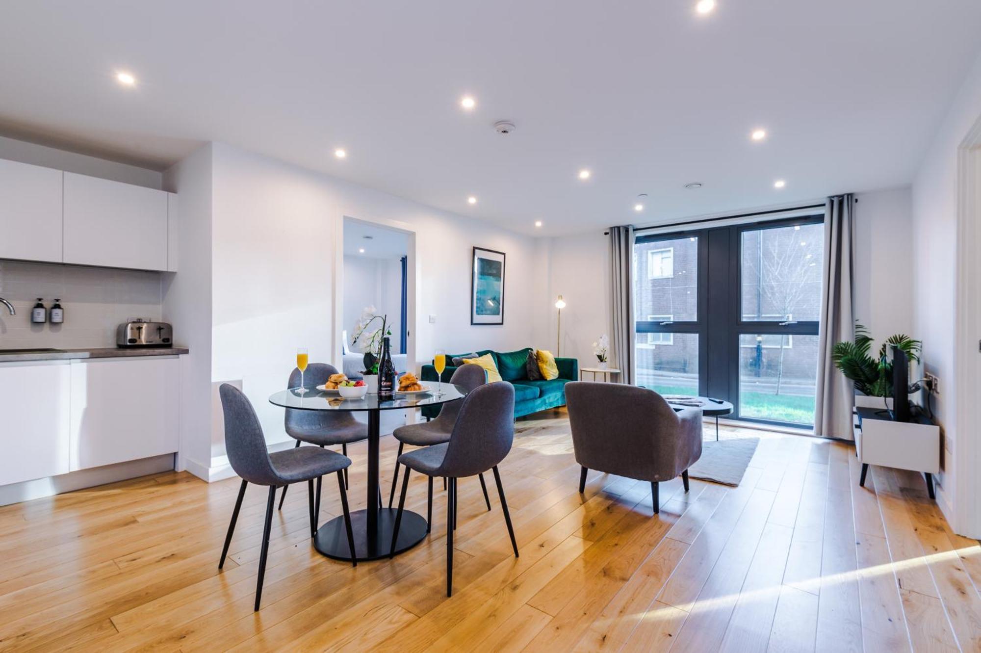 Remarkable 2-bed In Birmingham