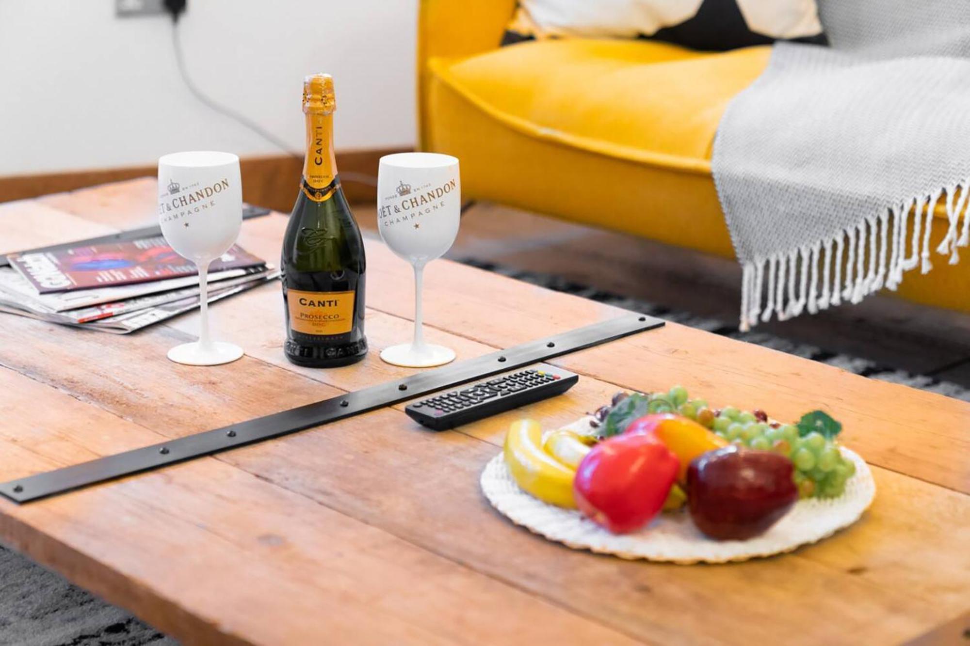 Apartment Loft - Near Centre - Smart Tv- Wifi - Netfix - Parking - Rated - 2nt *