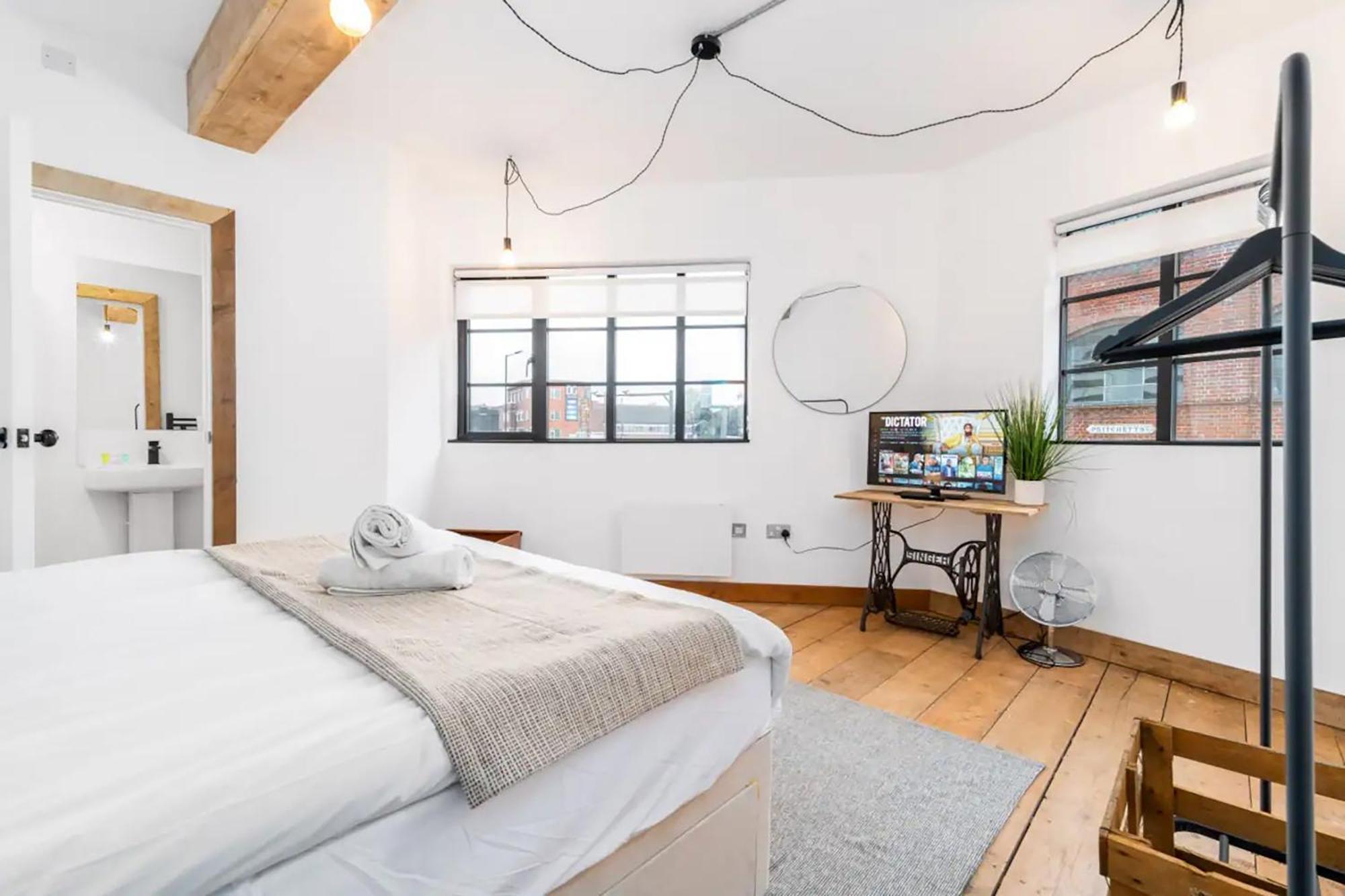 Apartment Loft - Near Centre - Smart Tv- Wifi - Netfix - Parking - Rated - 2nt *