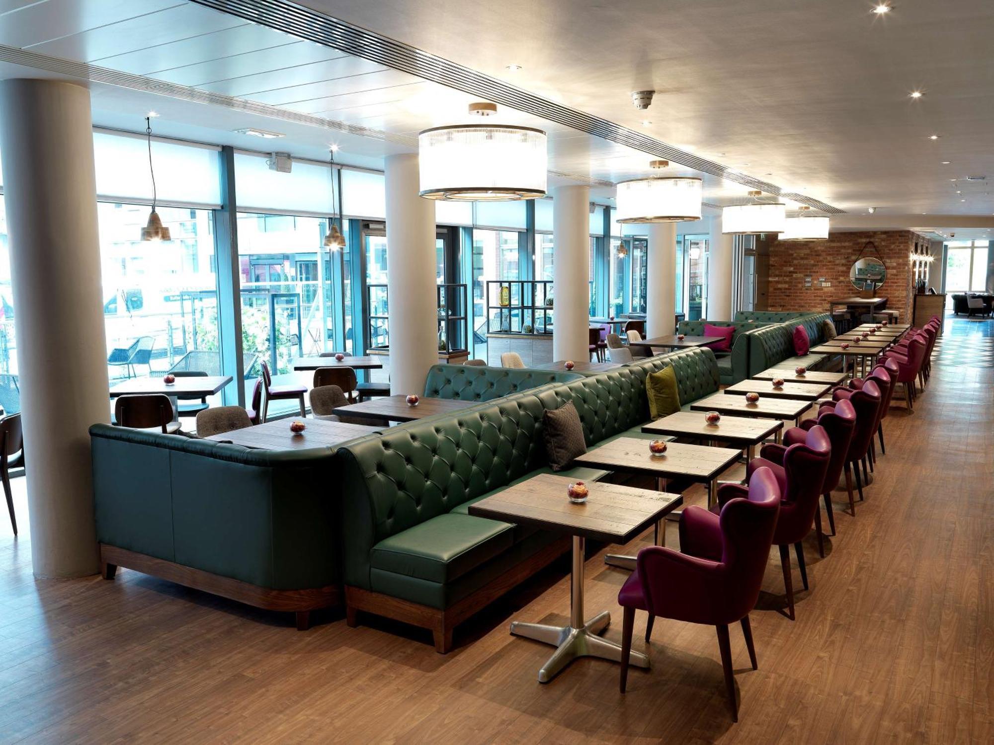 Hilton Garden Brindley Place 4* Birmingham