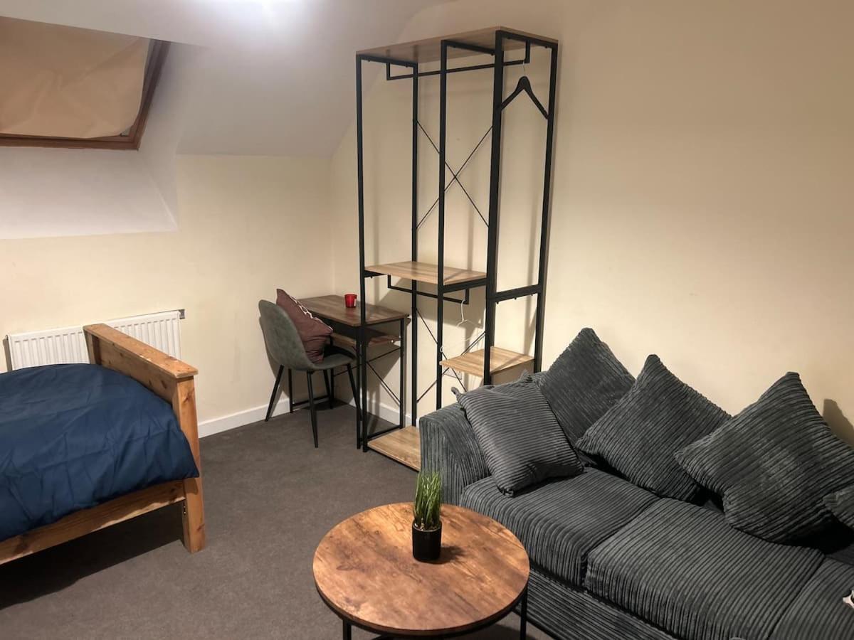 Central Birmingham Homestay
