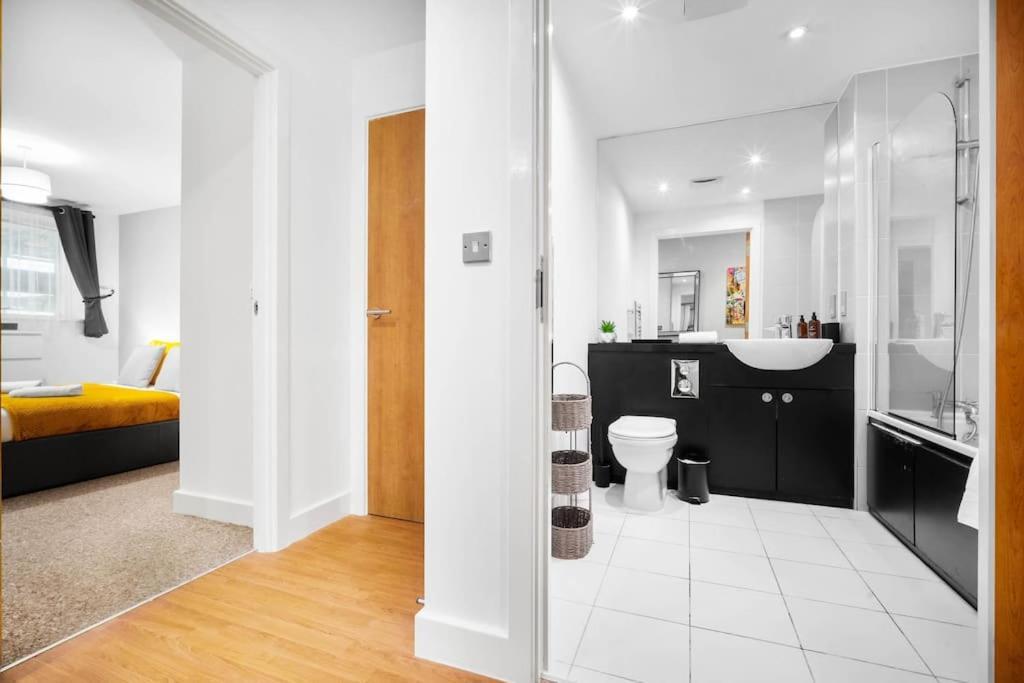 Apartment Urban 1br + Free Parking By Azura Nights