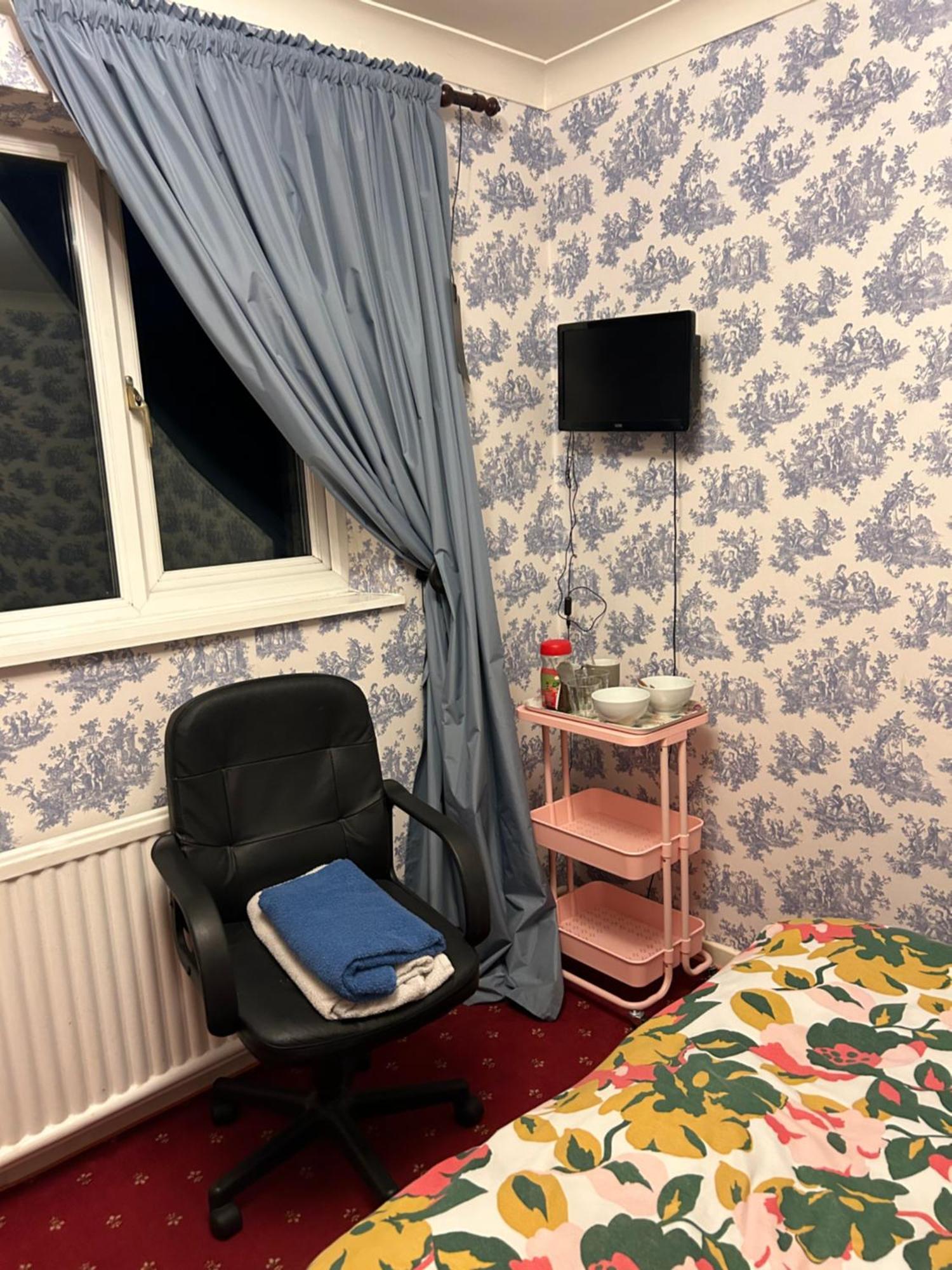 Lowri Hotel 5*