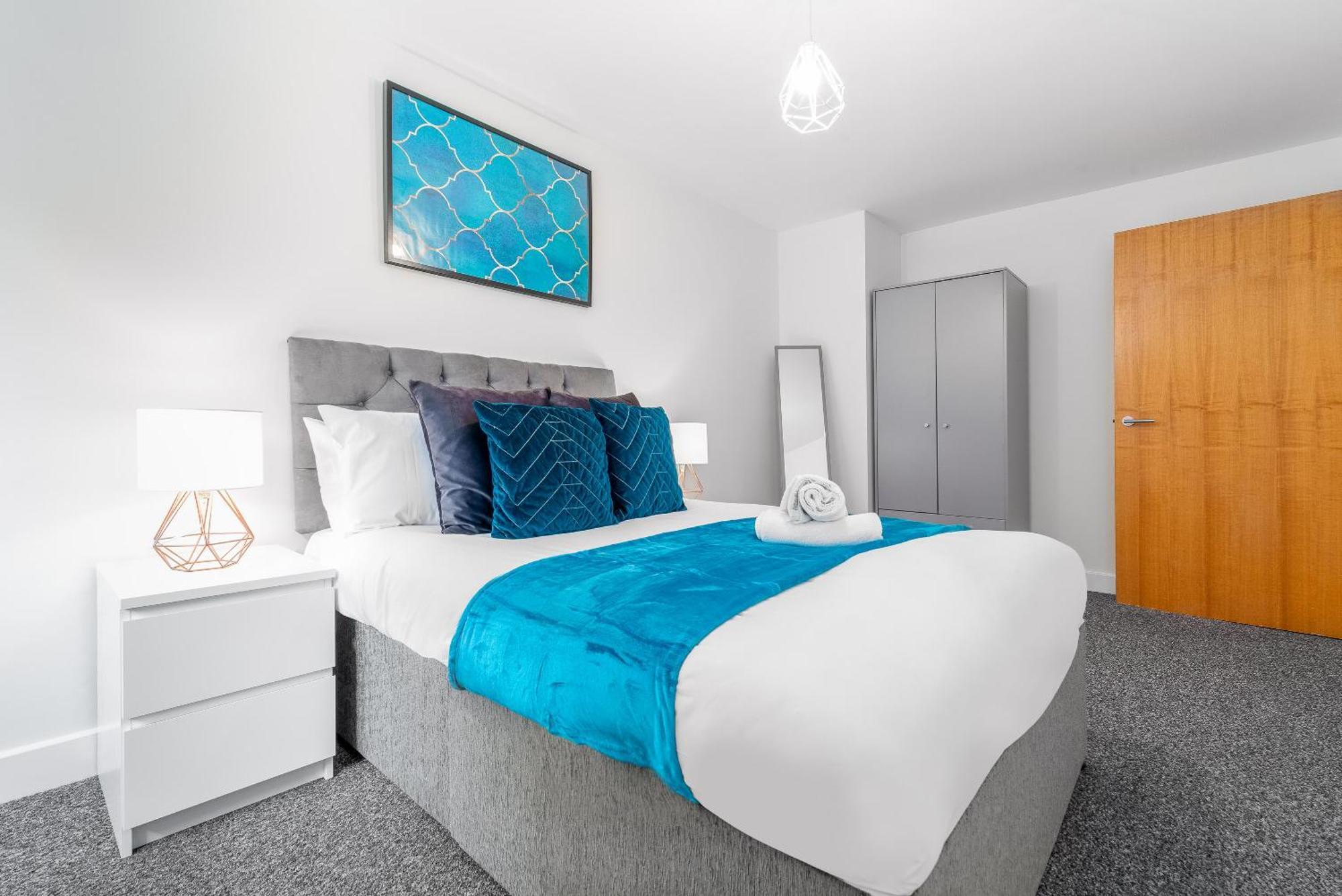 Centre - Two Bed - Digbeth - Secure Parking - Netflix - Wifi - 15a * Birmingham