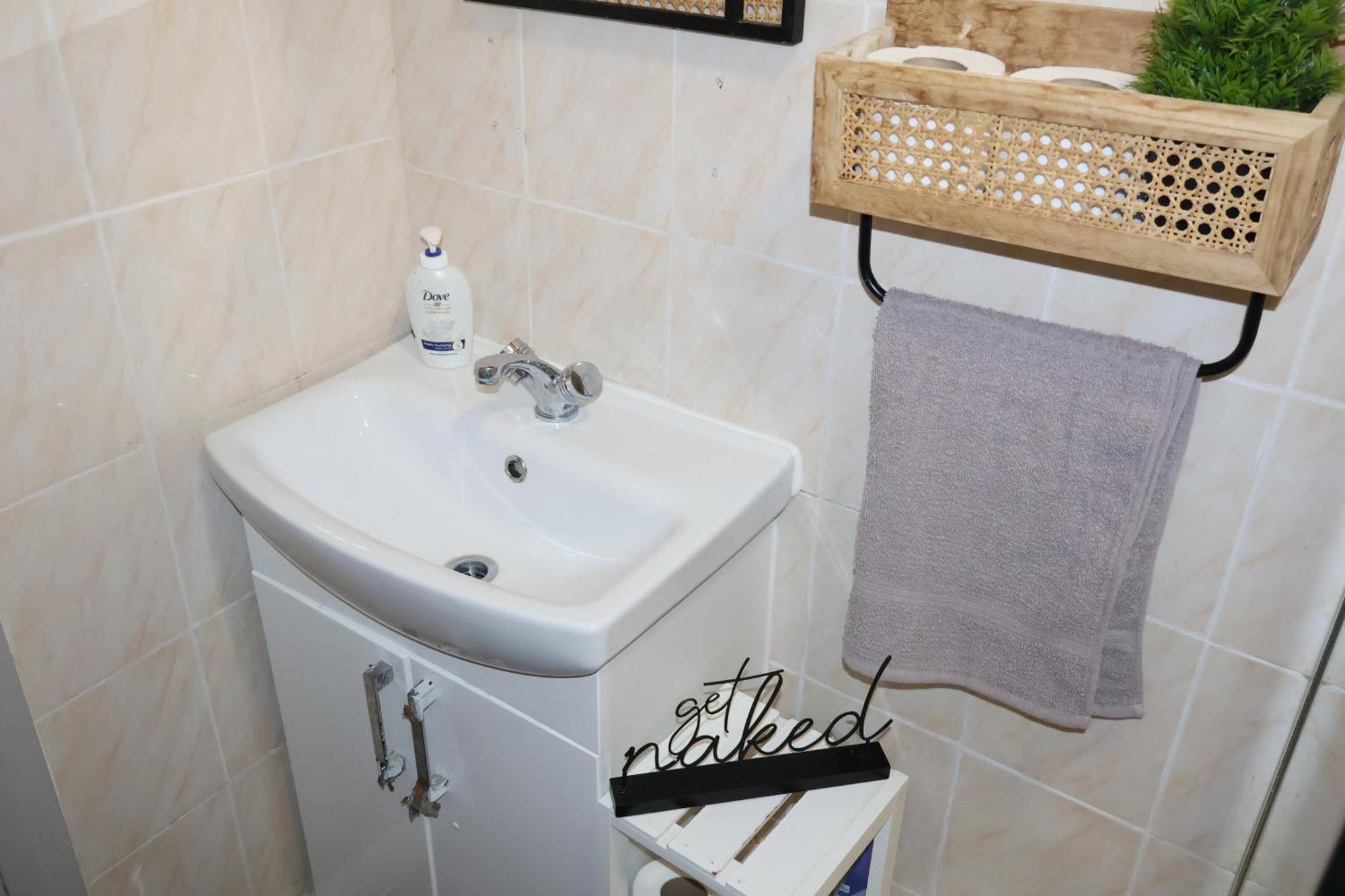 3 Bedroom House In *