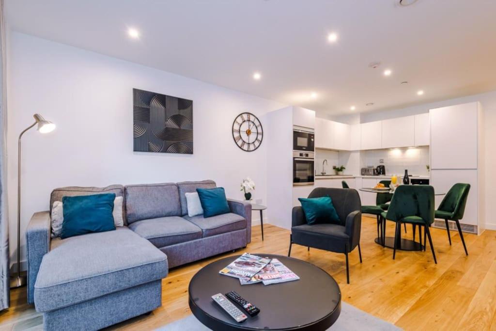 The Royal - Long Term Offers, Fast Wifi, And Up To 4 People Apartment Birmingham