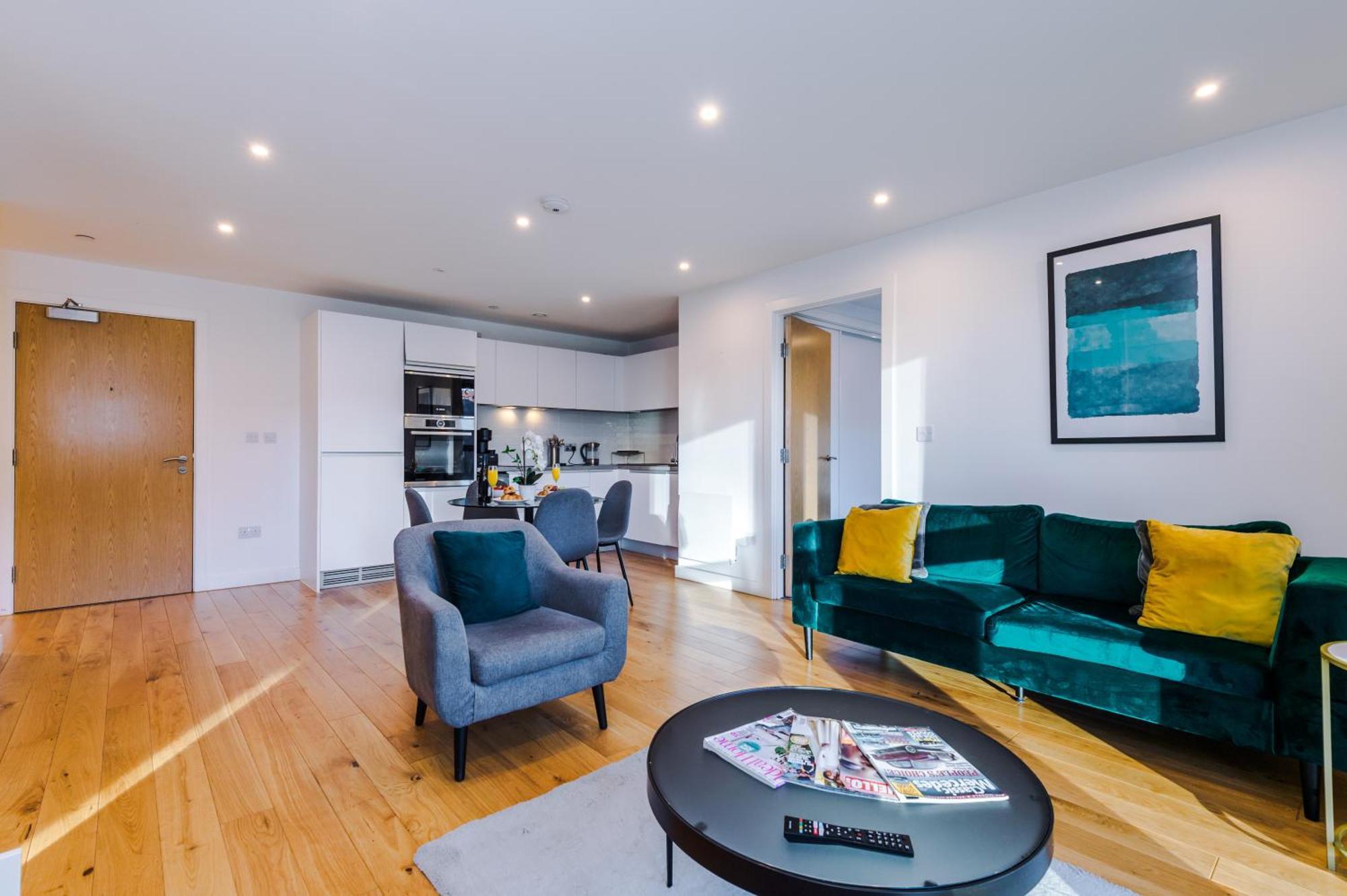 Sterling Suite: Modern Centre By Dreamluxe * Birmingham