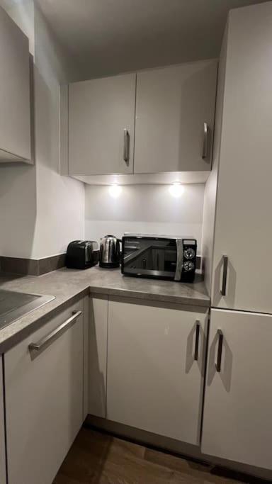 Apartment 1 Bed 1 Bath Birmingham