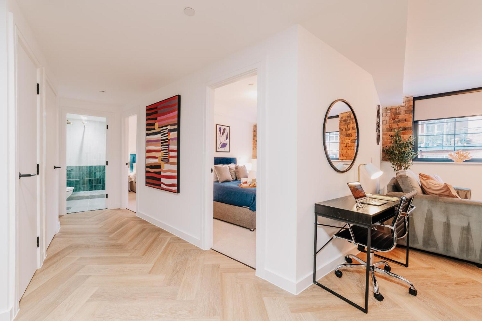 Apartment Grade Ii Stunning Living, Centre, Fast Wifi, Families, Contractors Birmingham