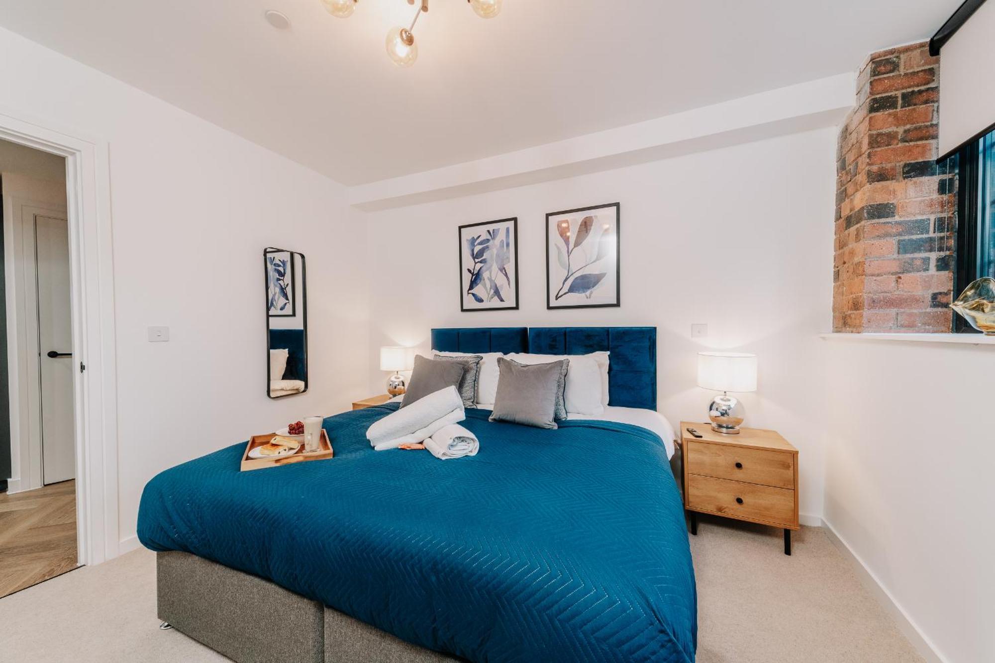 Grade Ii Stunning Living, Centre, Fast Wifi, Families, Contractors Apartment