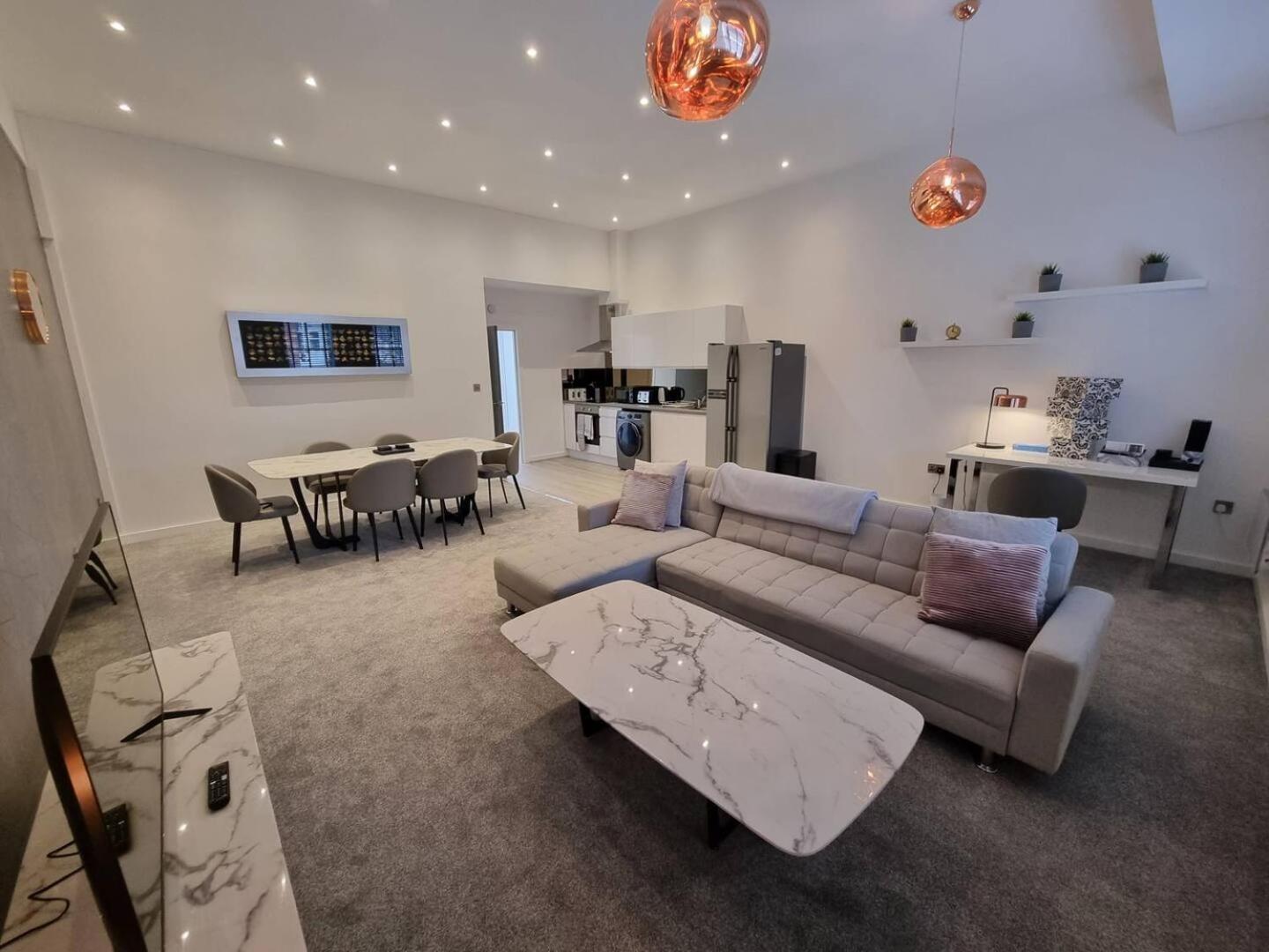 Stunning 1 Bed Apt Minutes From Bham Centre! Aparthotel *