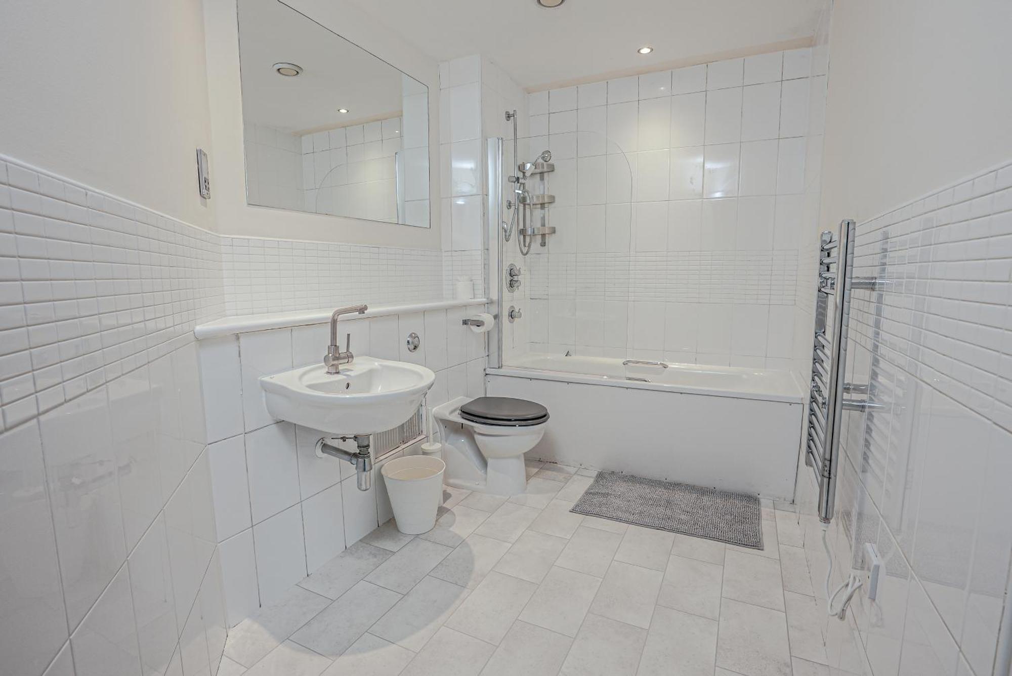 Apartment Modern Jewellery Quarter, - 2 Bed - Centre