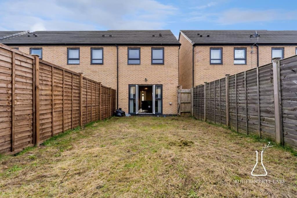 Luxury Centre 2 Bed Retreat - Sleeps 4 - Free Parking Apartment Birmingham