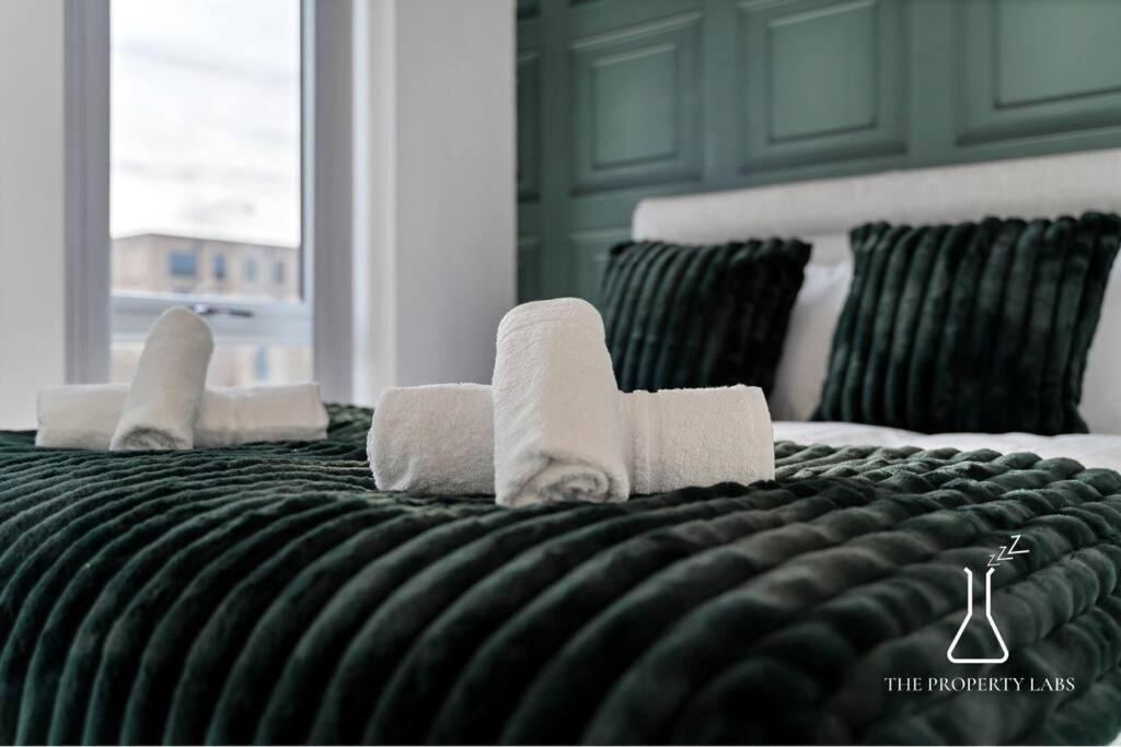 Luxury Centre 2 Bed Retreat - Sleeps 4 - Free Parking Apartment Birmingham