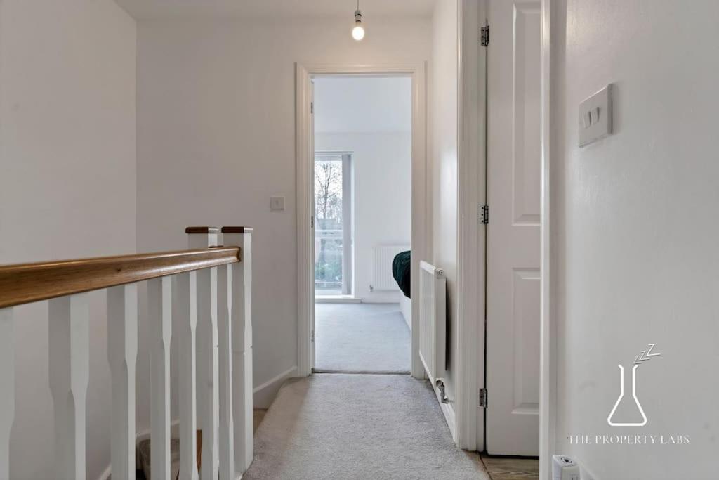 Luxury Centre 2 Bed Retreat - Sleeps 4 - Free Parking Birmingham