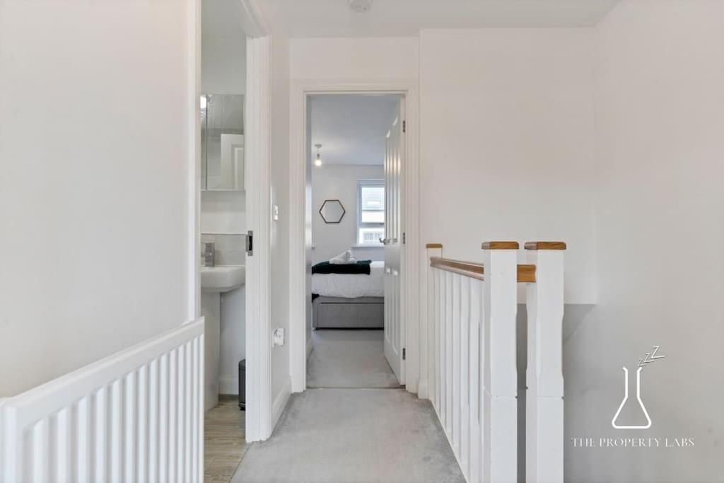 Luxury Centre 2 Bed Retreat - Sleeps 4 - Free Parking Birmingham