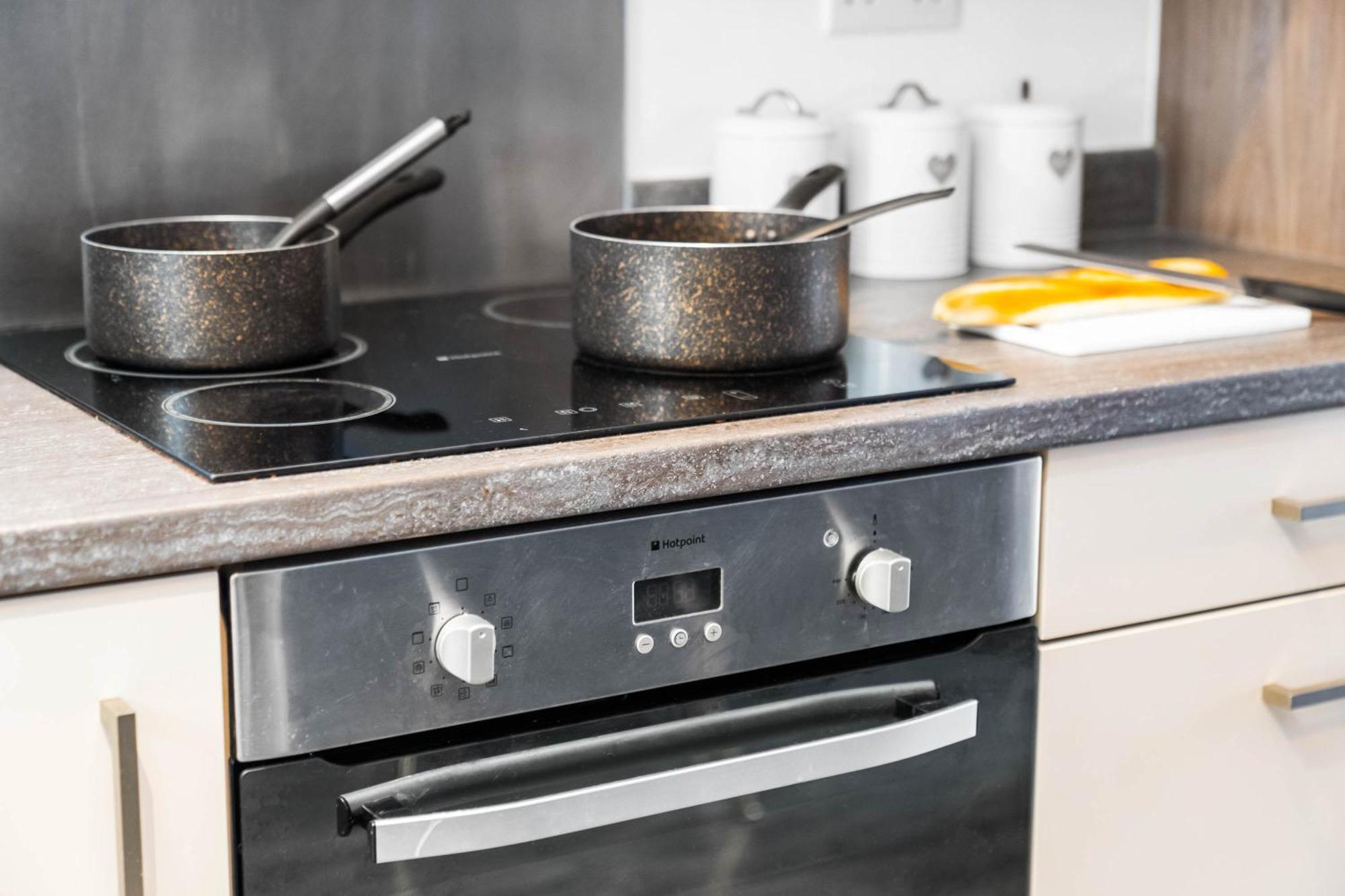 Onyx Superior Warstone Lane Apartment