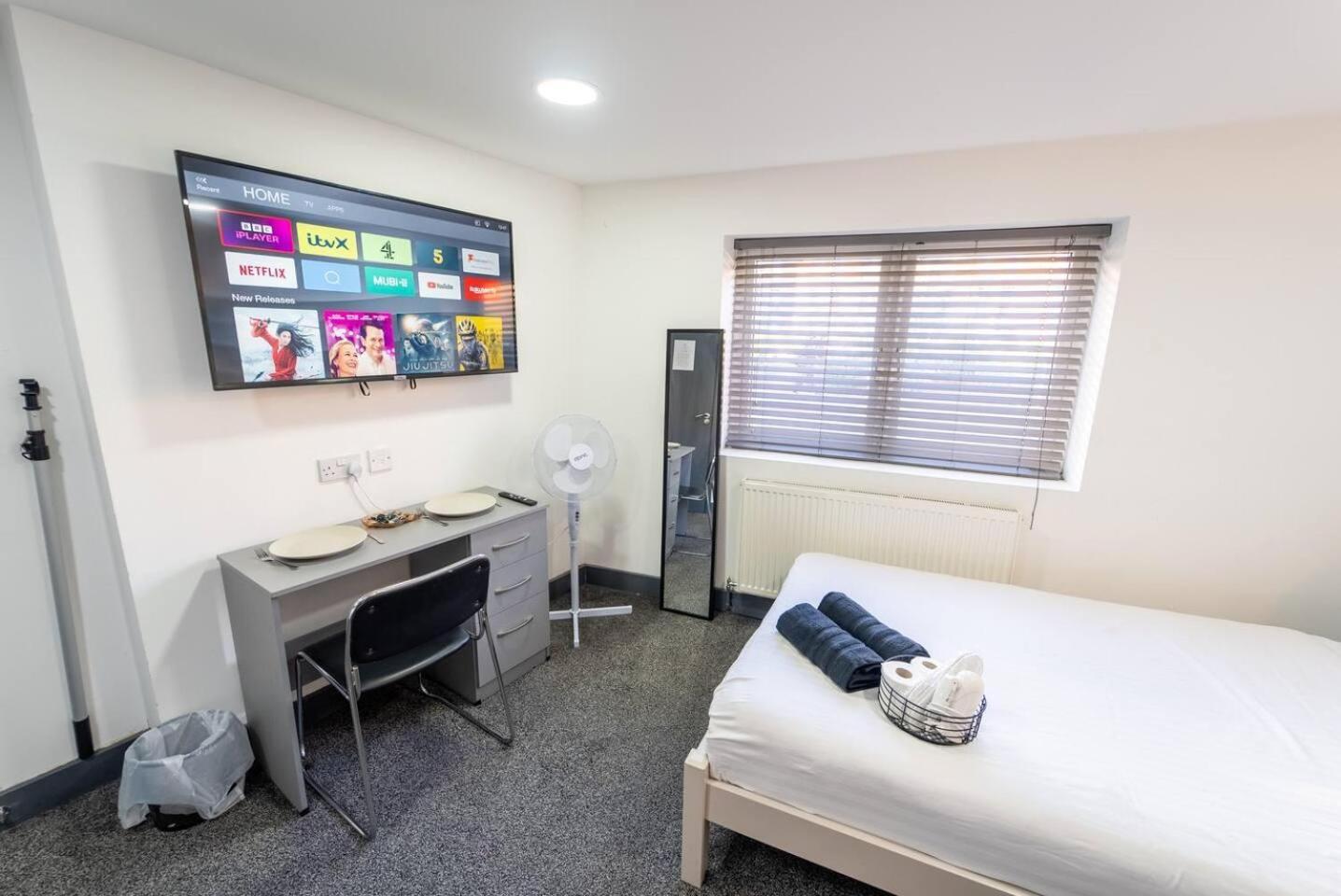 Holiday home Captivating 1-bed In