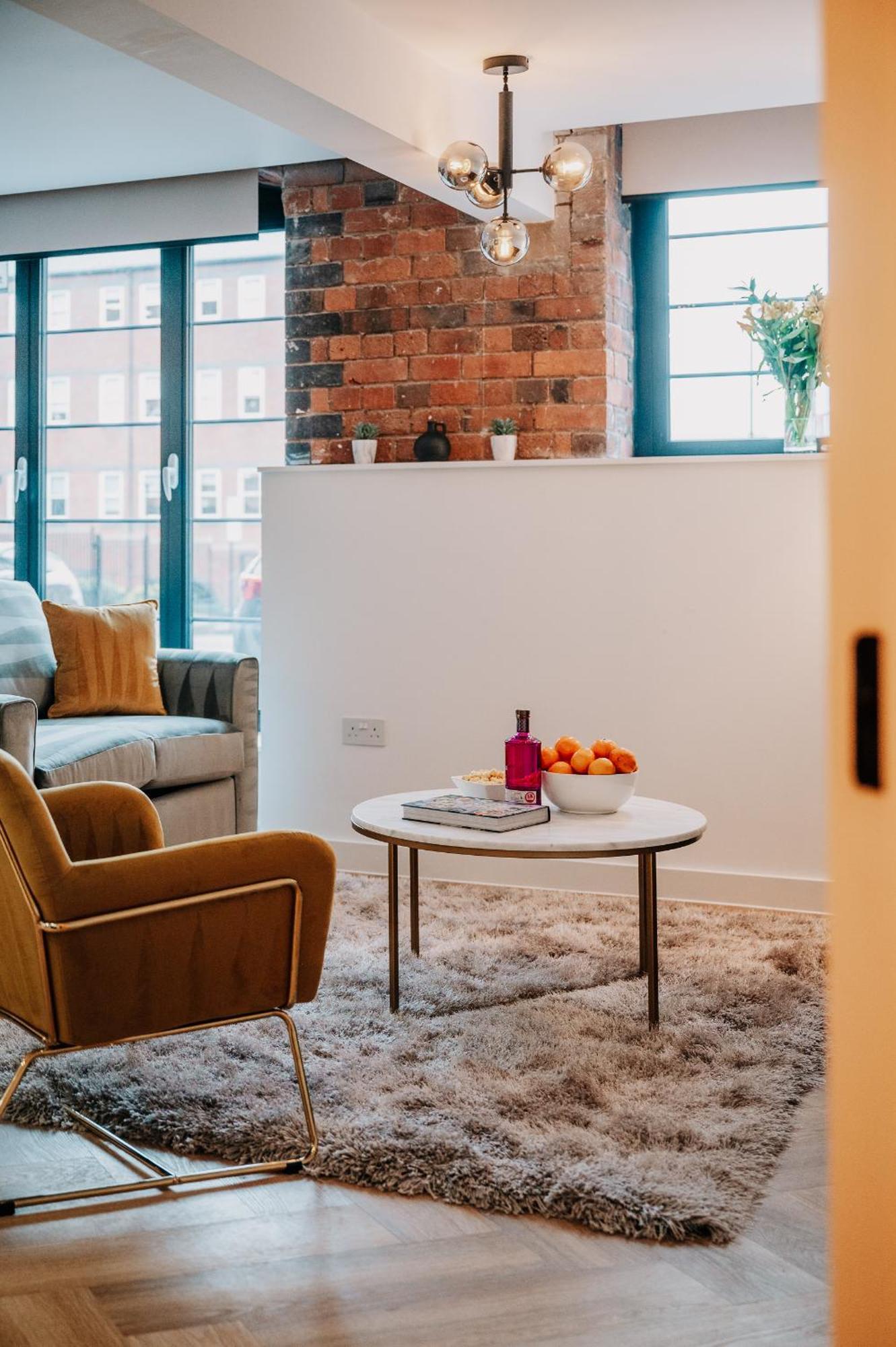 Grade Ii Listed Unique Gem, Centre, Fast Wifi, Contractors, Family * Birmingham