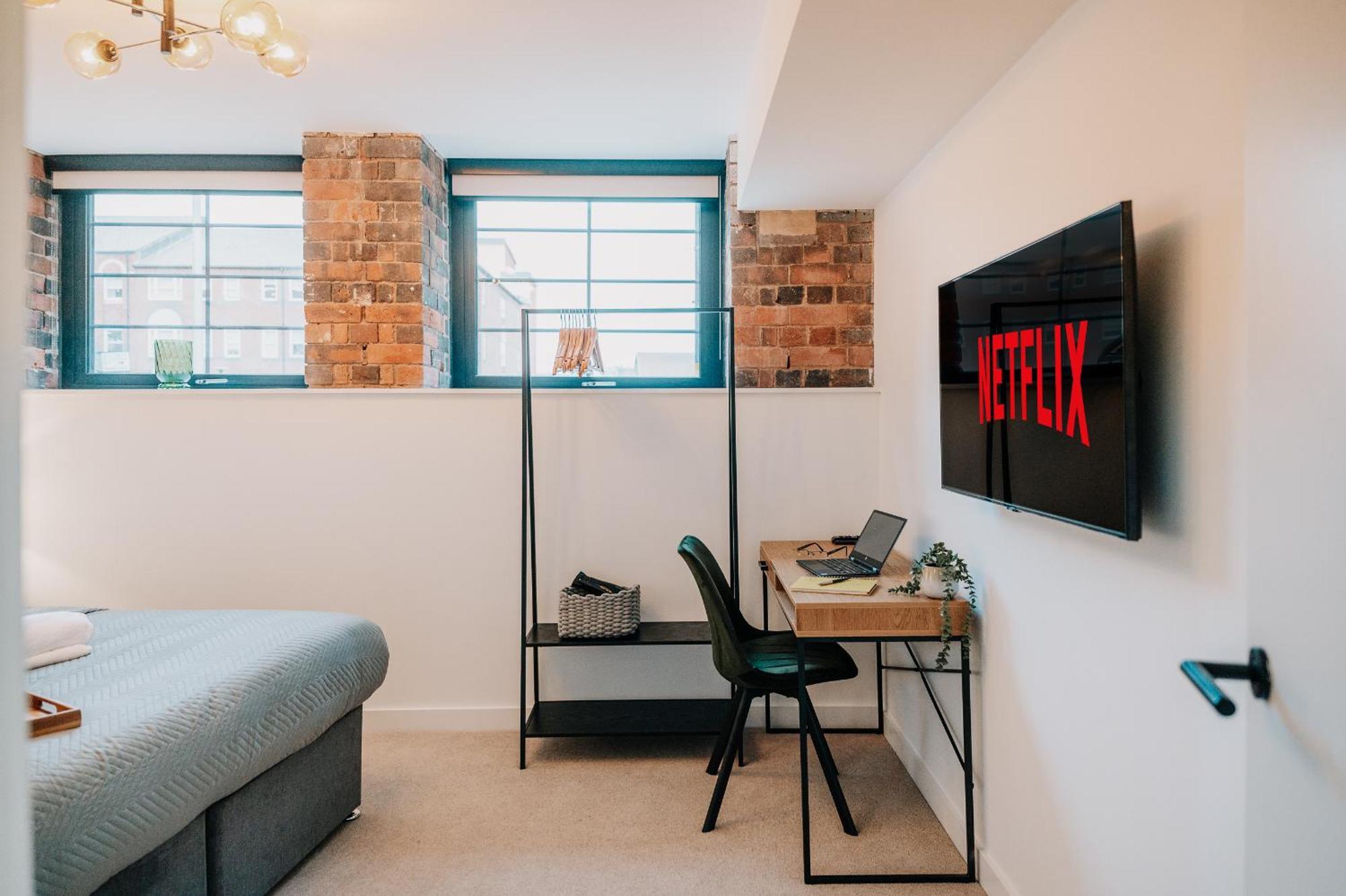 Grade Ii Listed Unique Gem, Centre, Fast Wifi, Contractors, Family *
