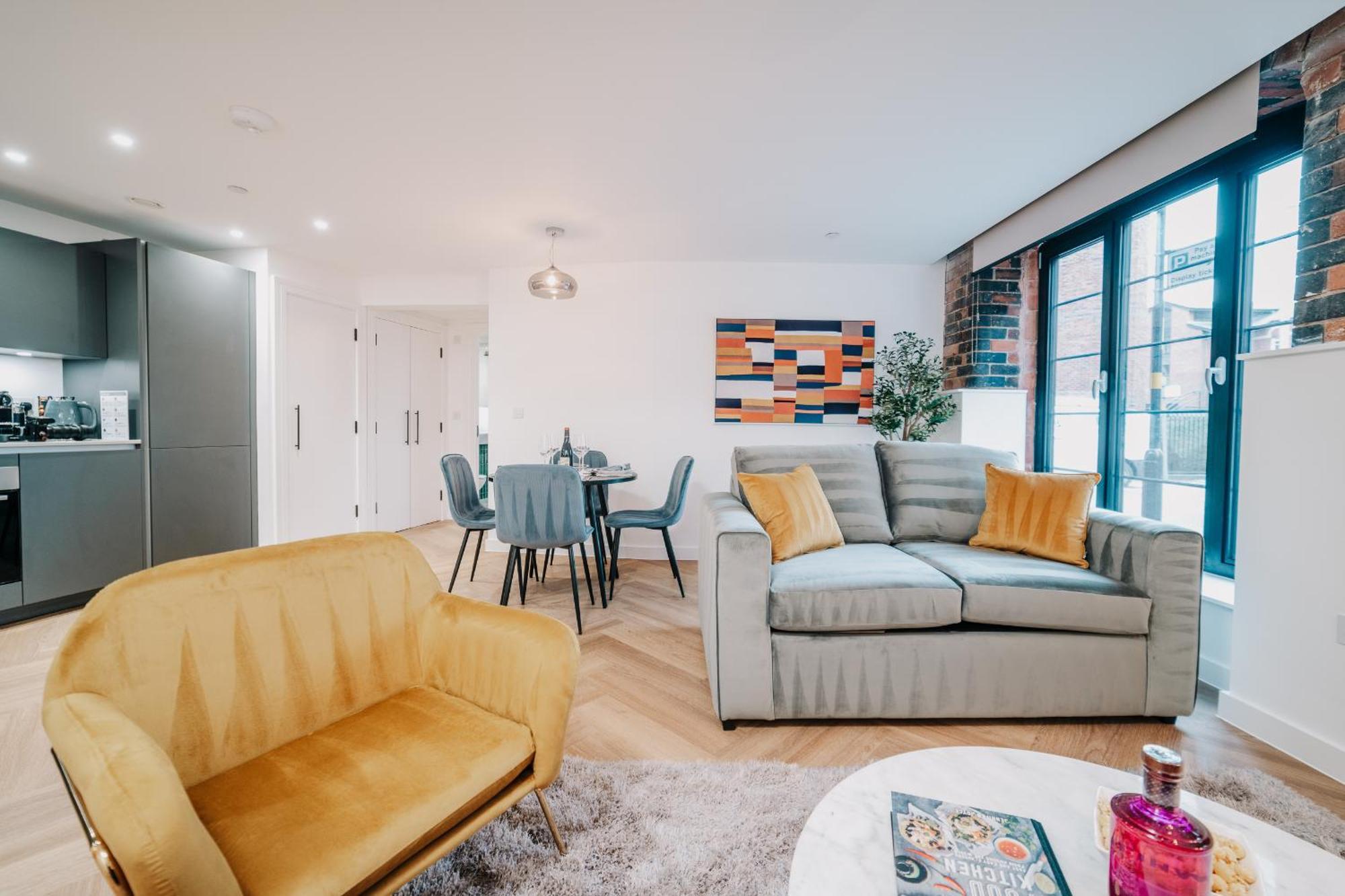 Grade Ii Listed Unique Gem, Centre, Fast Wifi, Contractors, Family