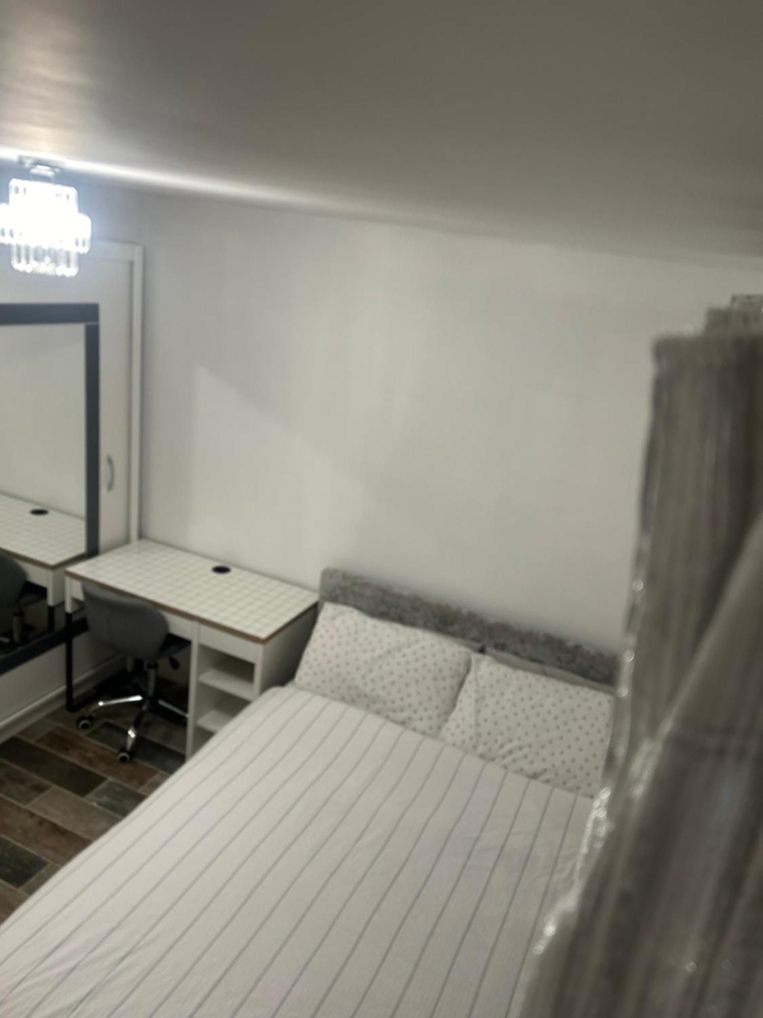 Luxury In Center Very Near To O2 Academy Holiday home