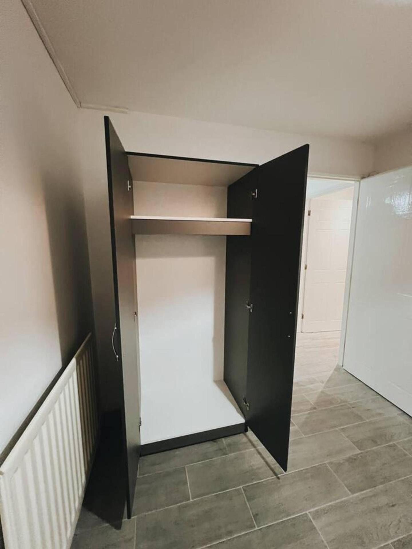 Stunning 3-bed House In Oldbury Holiday home