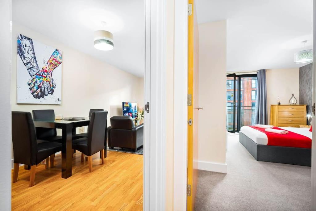 Modern Arcadian Centre By Azura Nights Apartment Birmingham