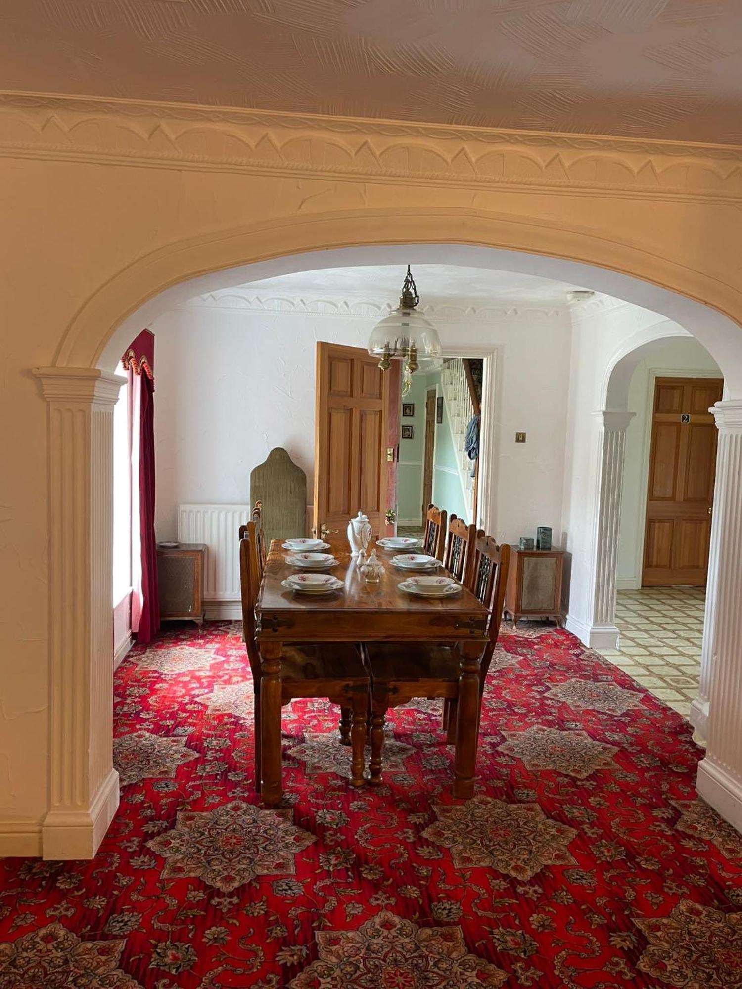 Unwind In Comfort At Cosy Caradus Free Parking Holiday home *