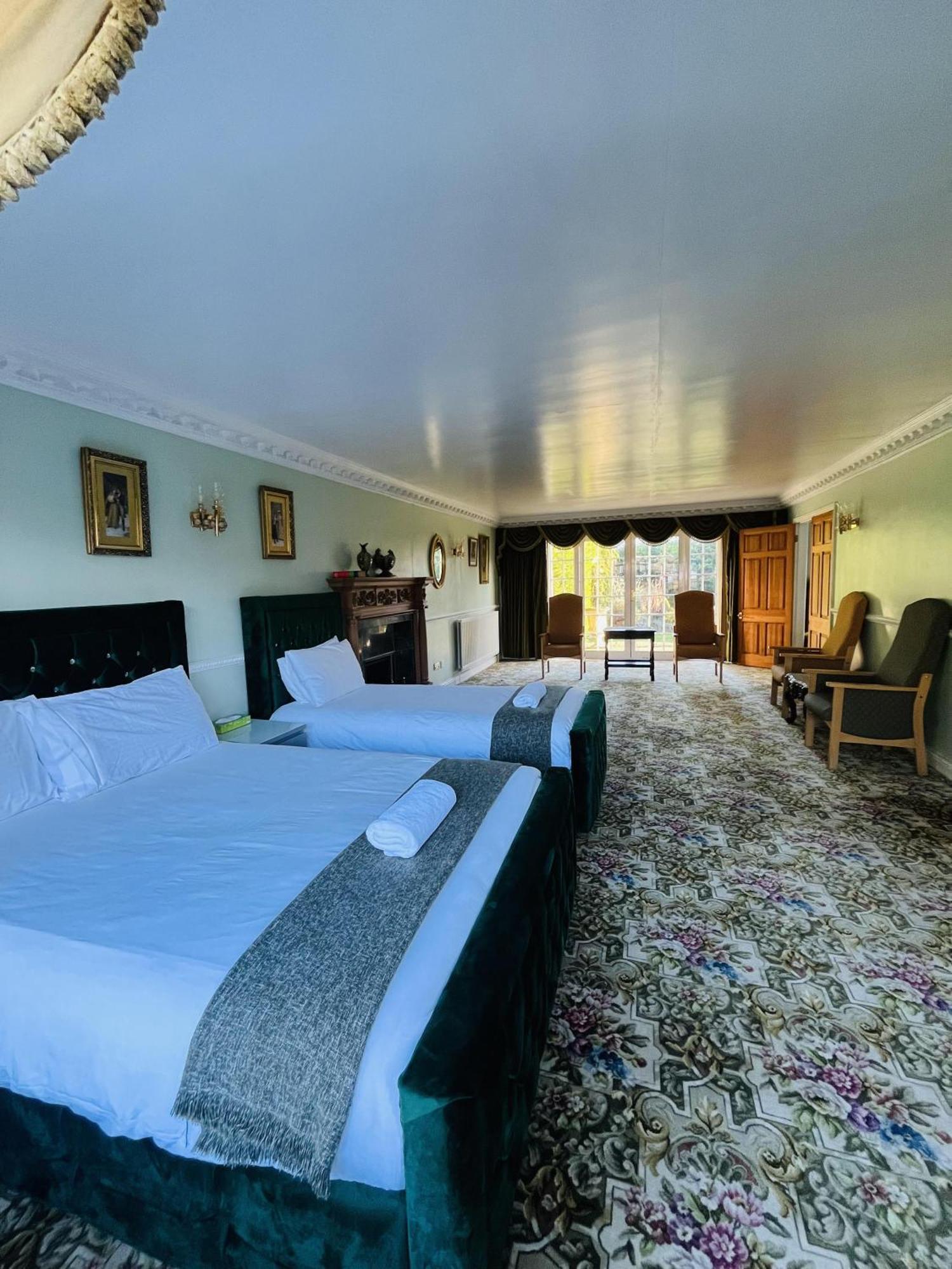 Unwind In Comfort At Cosy Caradus Free Parking * Birmingham