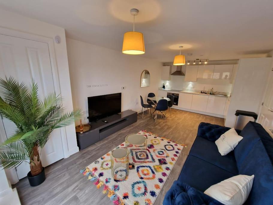 Apartment Ideal For Families & Businesses Birmingham