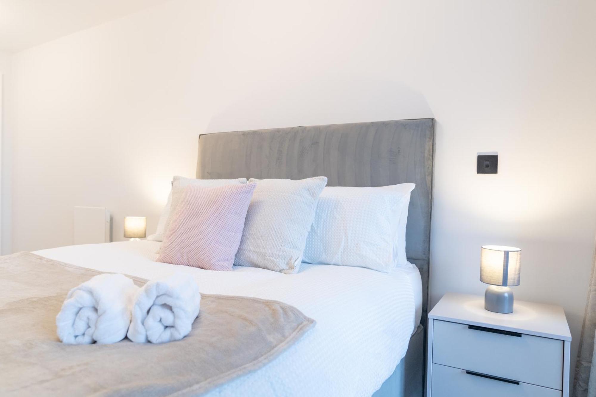 Apex Lofts - Modern 2 Bed With Rooftop Terrace