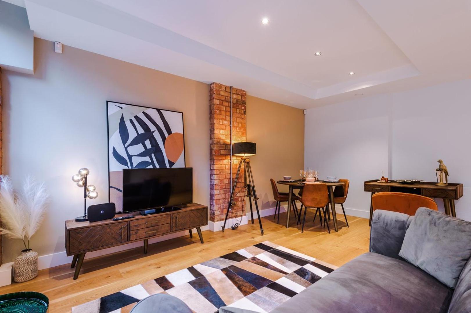 Wifi | 2bedrooms | 10min Away To Major Attractions Apartment *