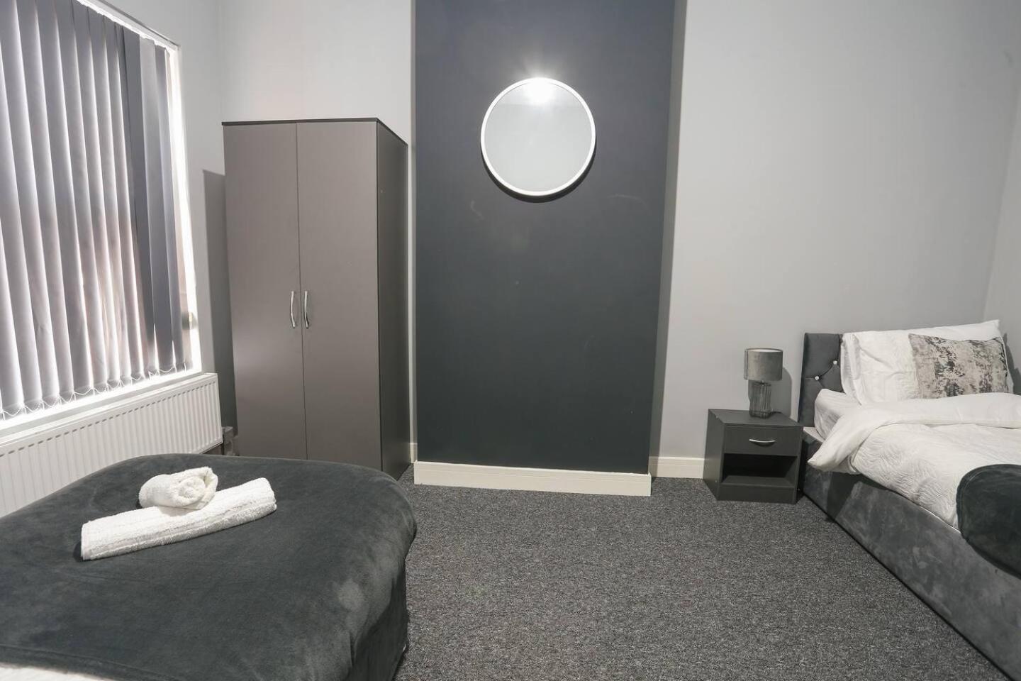 2 Bedroom Near Airport - Nec - Centre * Birmingham