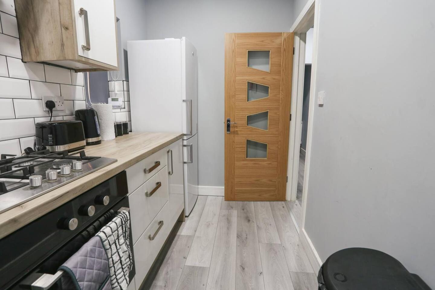 2 Bedroom Near Airport - Nec - Centre Birmingham