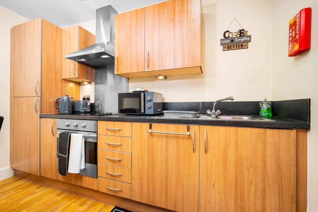 Cozy 2 Bed Arcadian Centre By Azura Nights * Birmingham