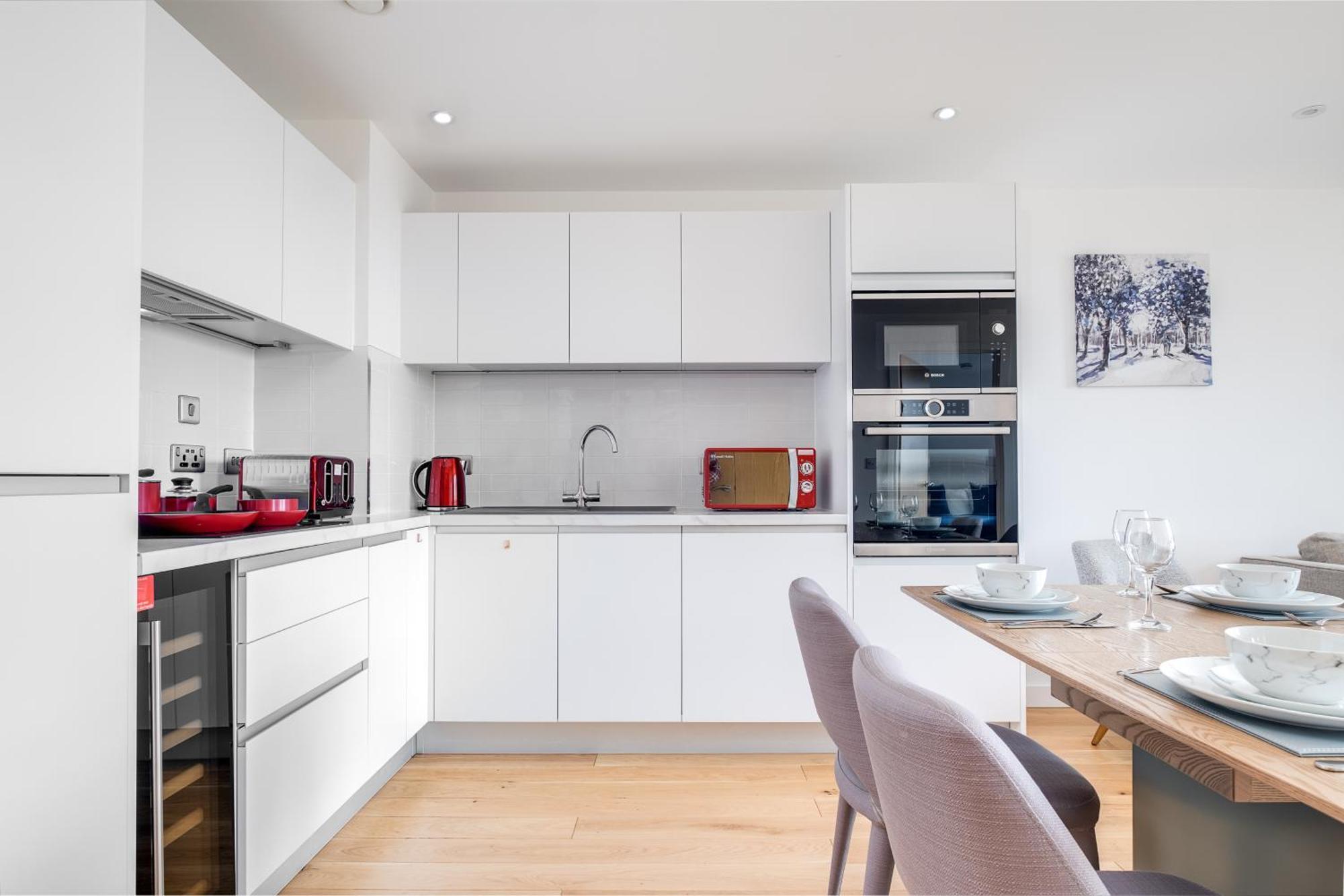 Apartment Broadway Mailbox Luxury New 1 Bed With Free Parking *