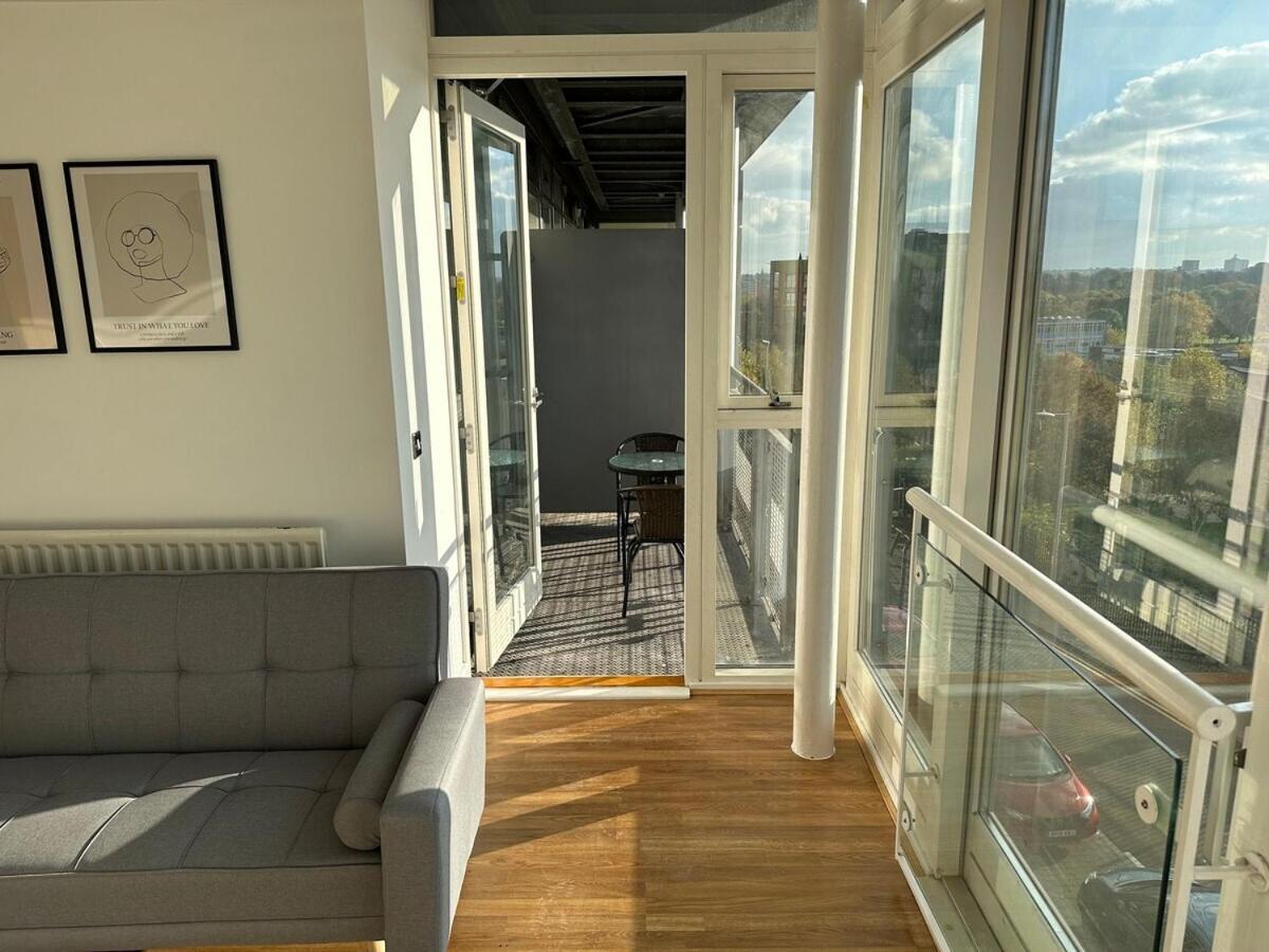 Luxury 1 Bedroom - City Centre - Balcony - Near O2 Academy * Birmingham