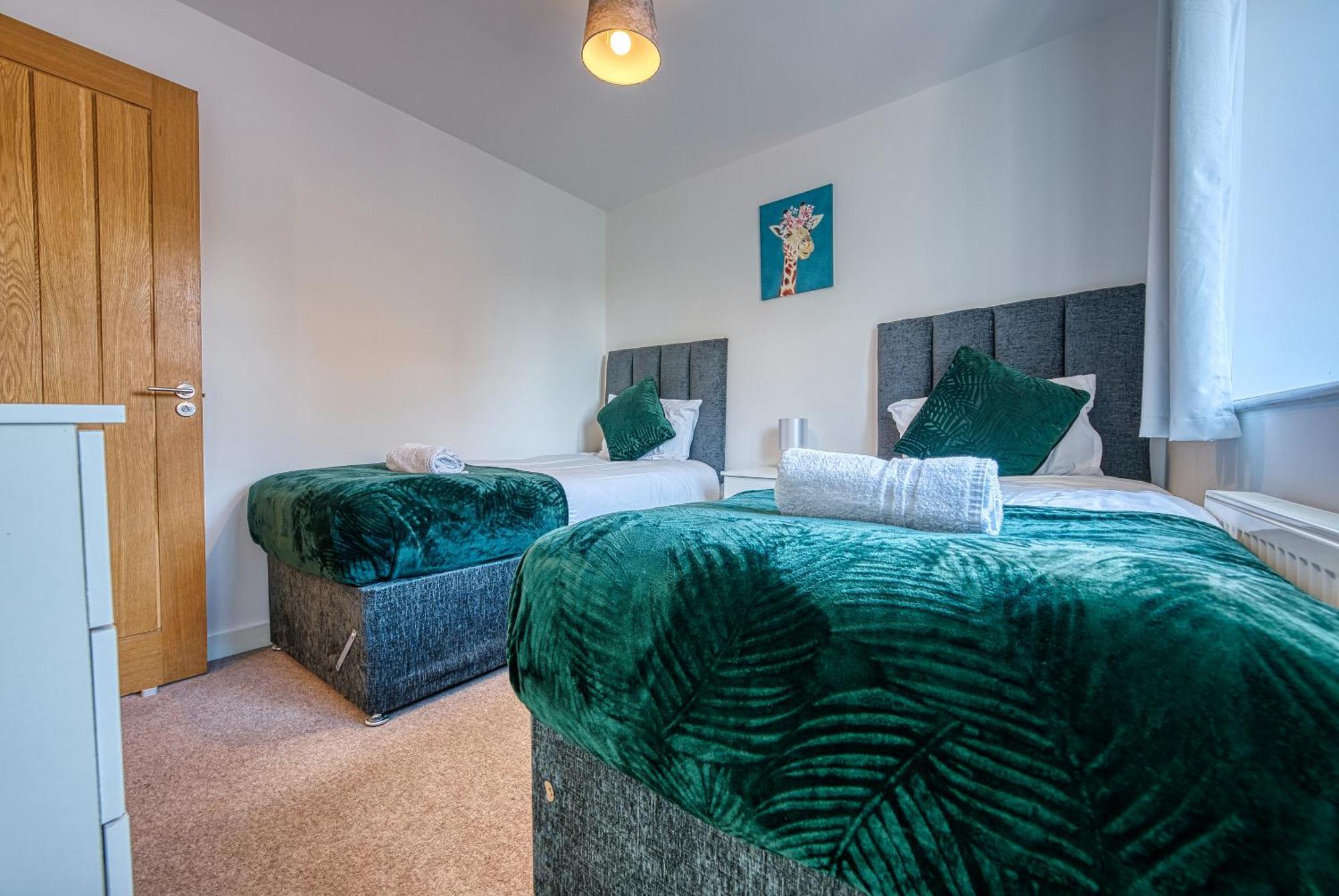 Holiday home Large 5 Bed House Near Nec, Bhx Airport, Hs2, Private Parking Birmingham