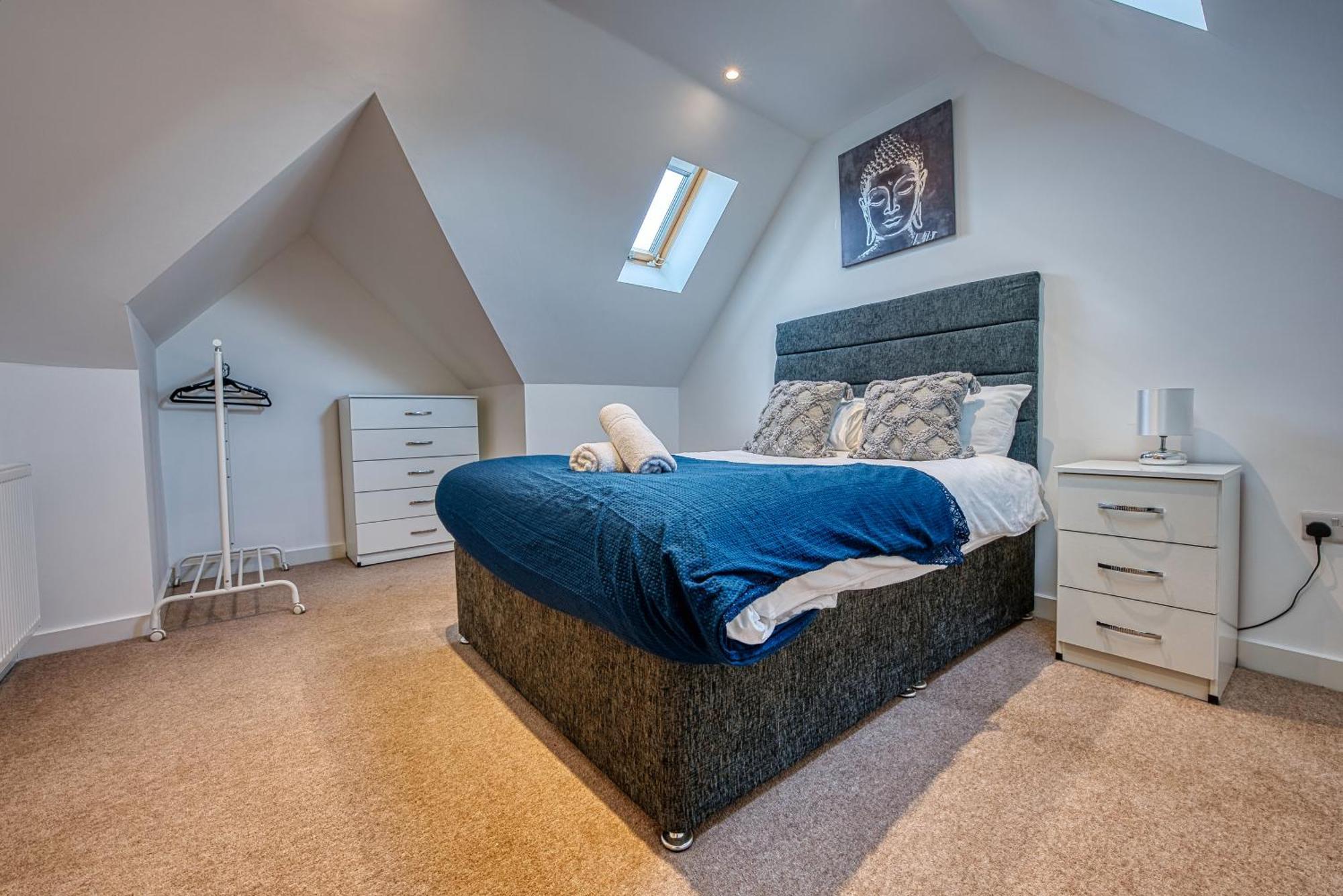 Holiday home Large 5 Bed House Near Nec, Bhx Airport, Hs2, Private Parking