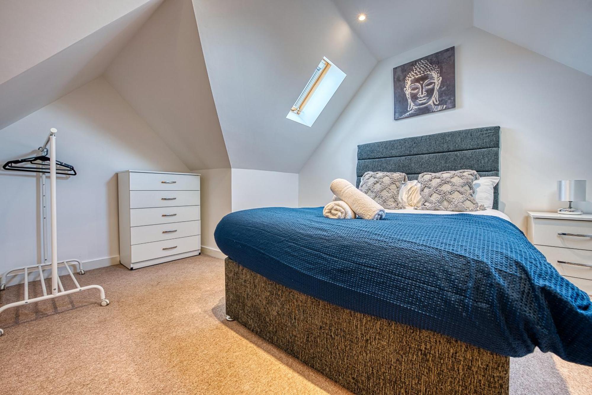 Large 5 Bed House Near Nec, Bhx Airport, Hs2, Private Parking Holiday home *