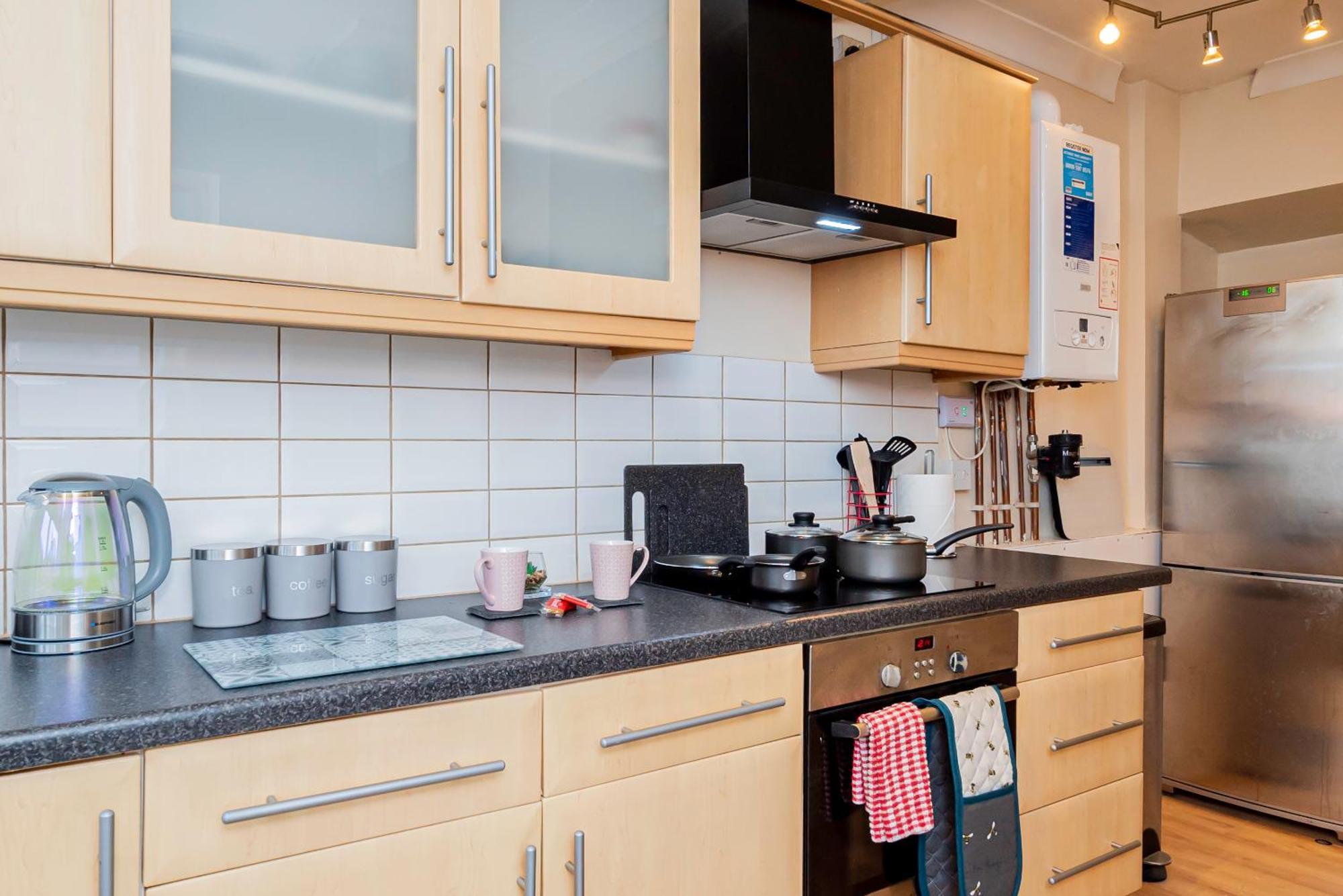 Families, Contractors, Business, Nec, Bhx, Airport