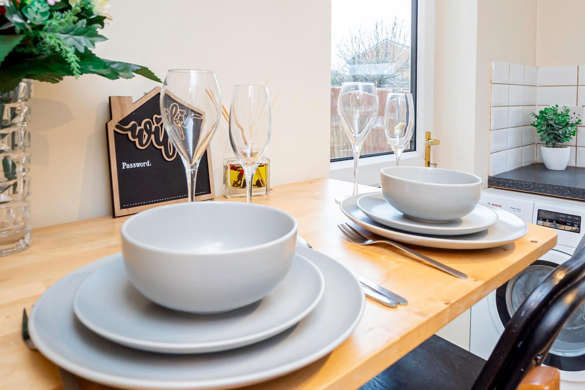 Families, Contractors, Business, Nec, Bhx, Airport