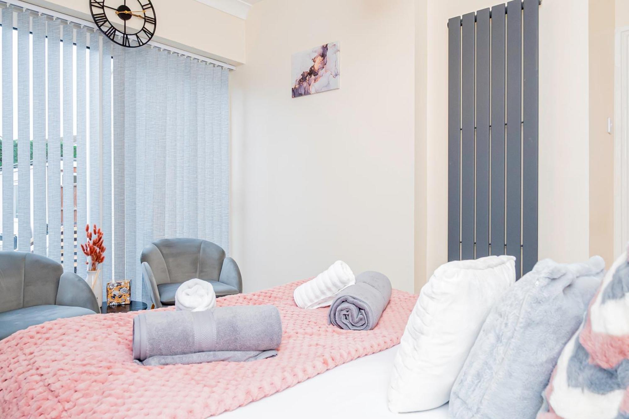 Families, Contractors, Business, Nec, Bhx, Airport *