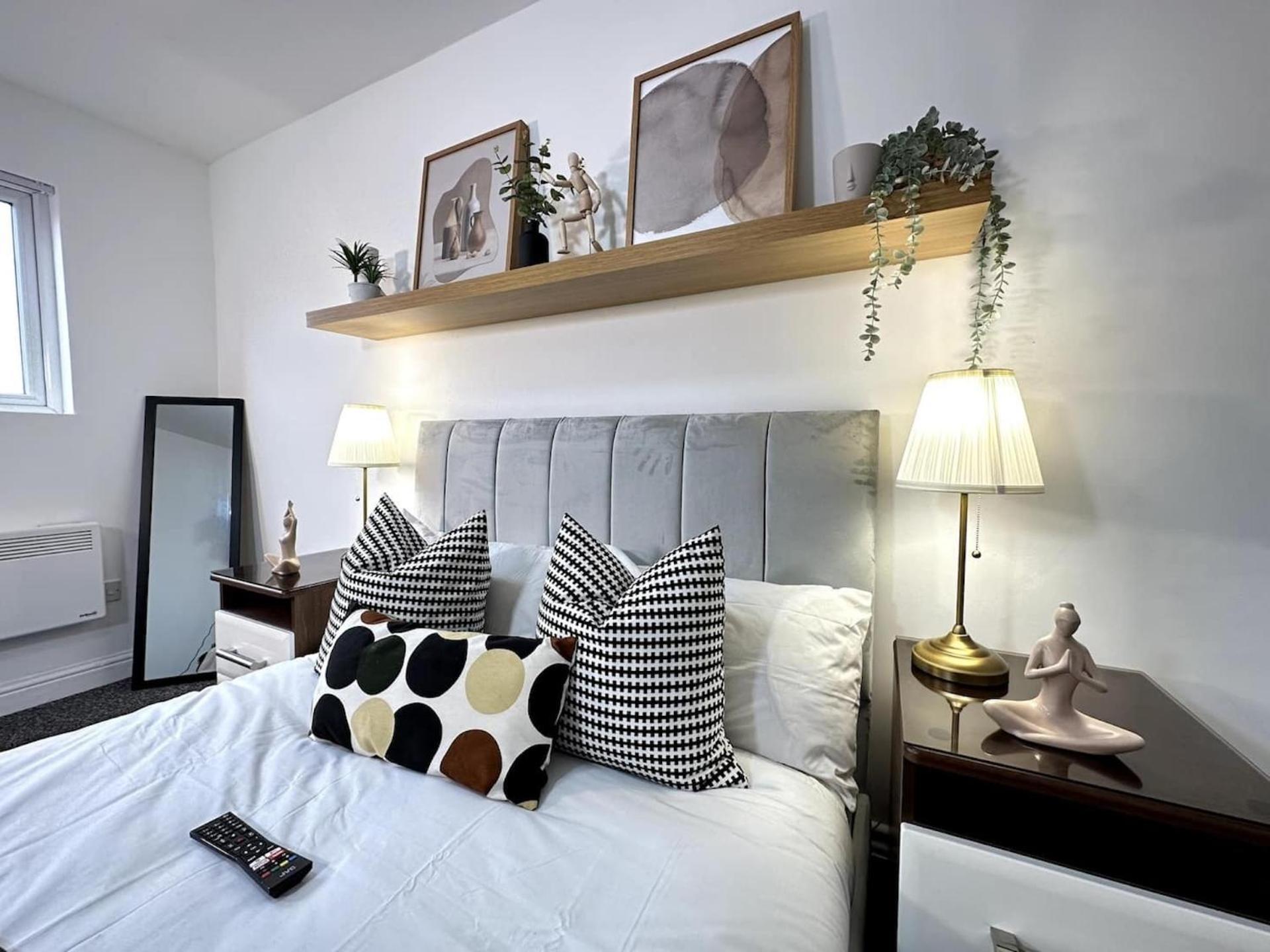 Chic With Natural Light! Apartment Birmingham