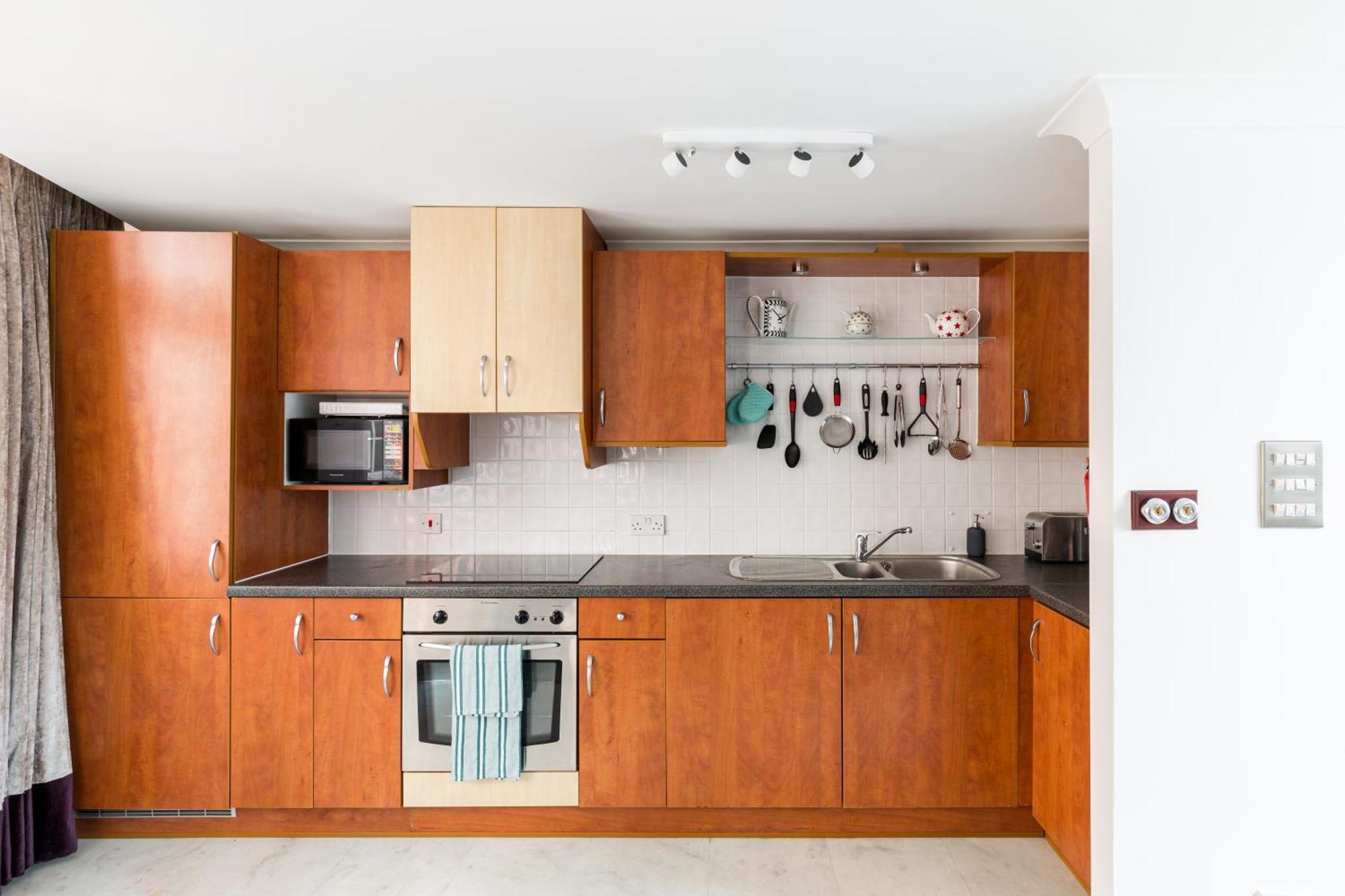 Apartment Centre - New Street *