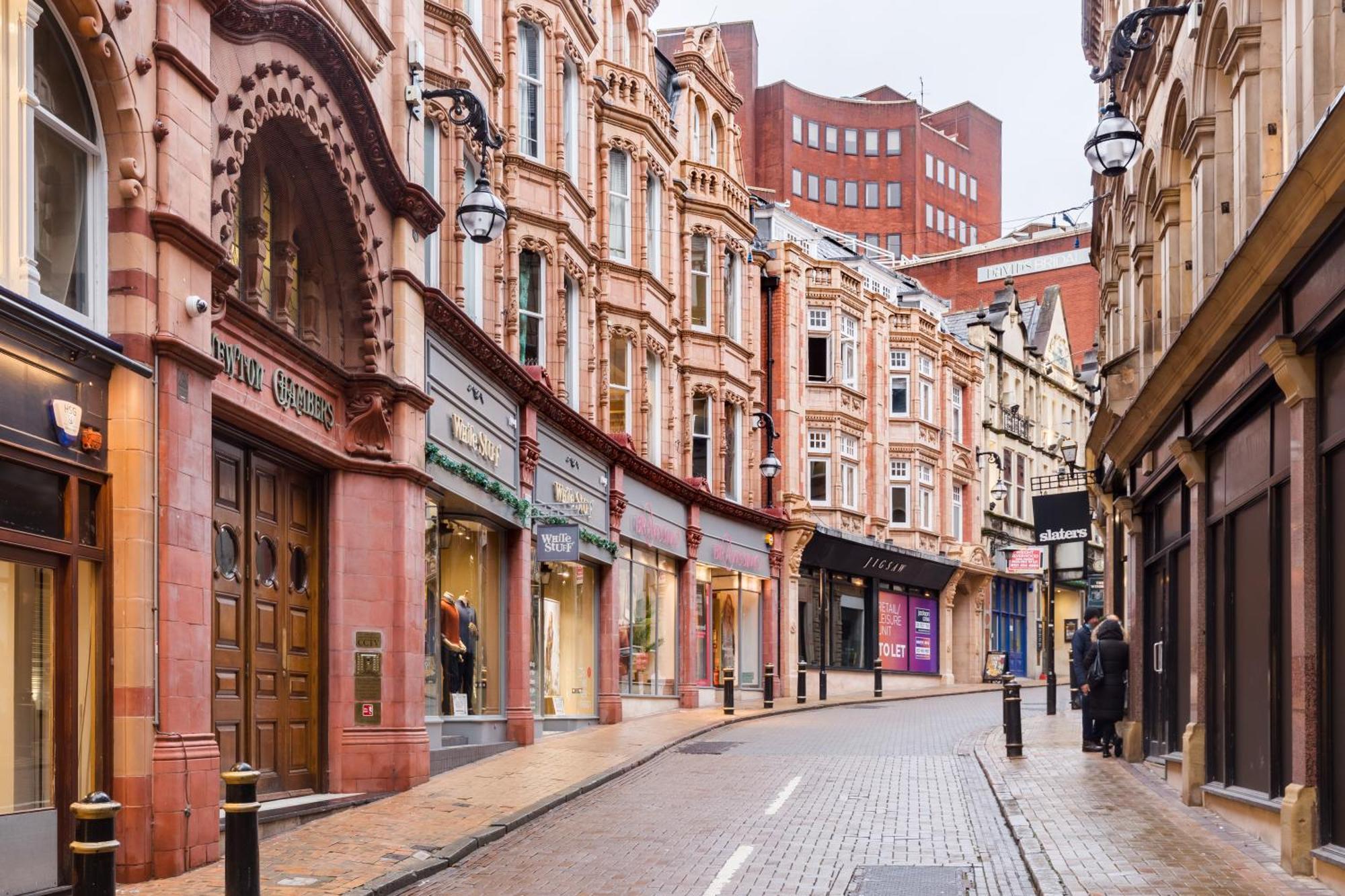 Centre - New Street *